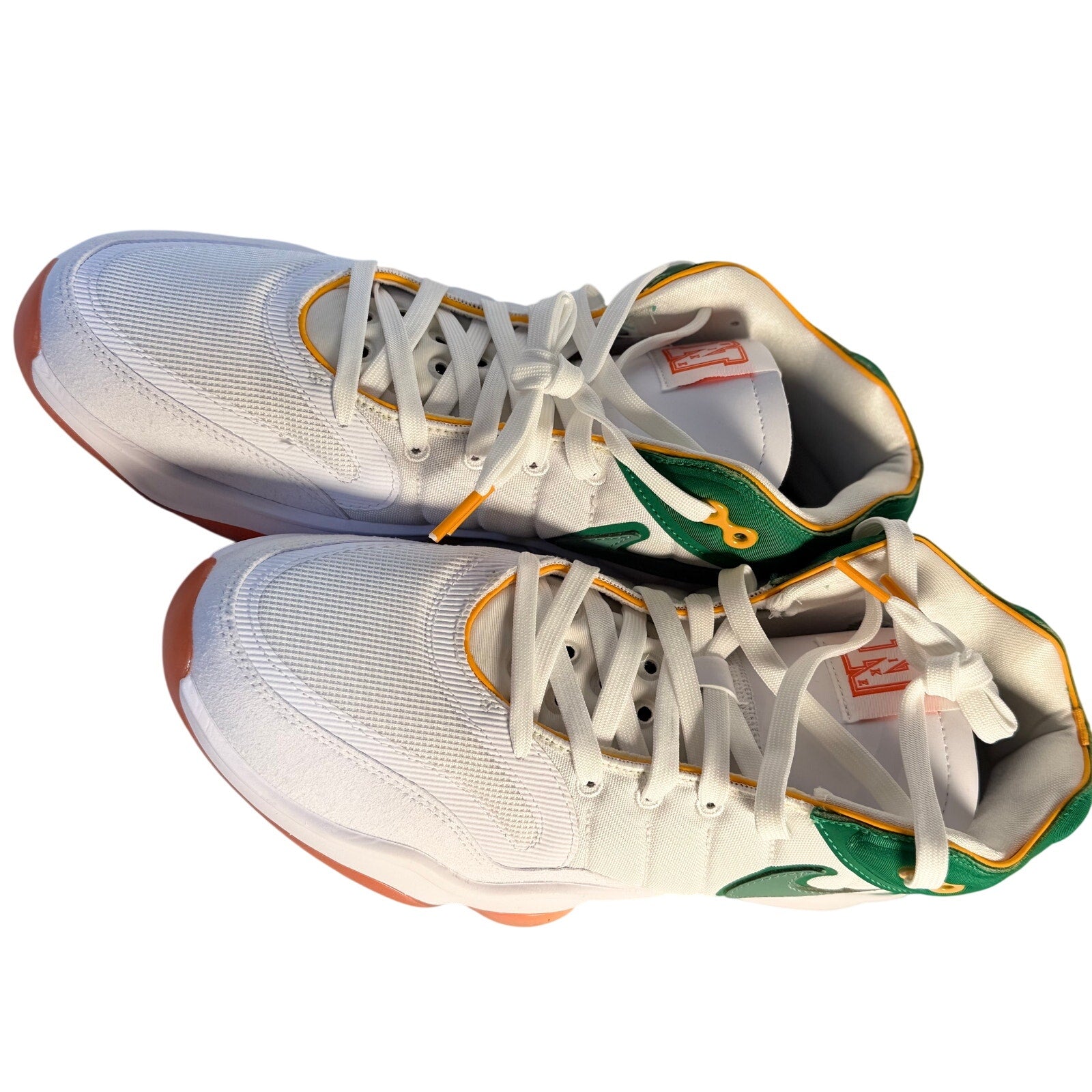 Nike Athletic Sneakers White Green Orange Men's Size 10.5 DJ9405-103 Casual Shoes