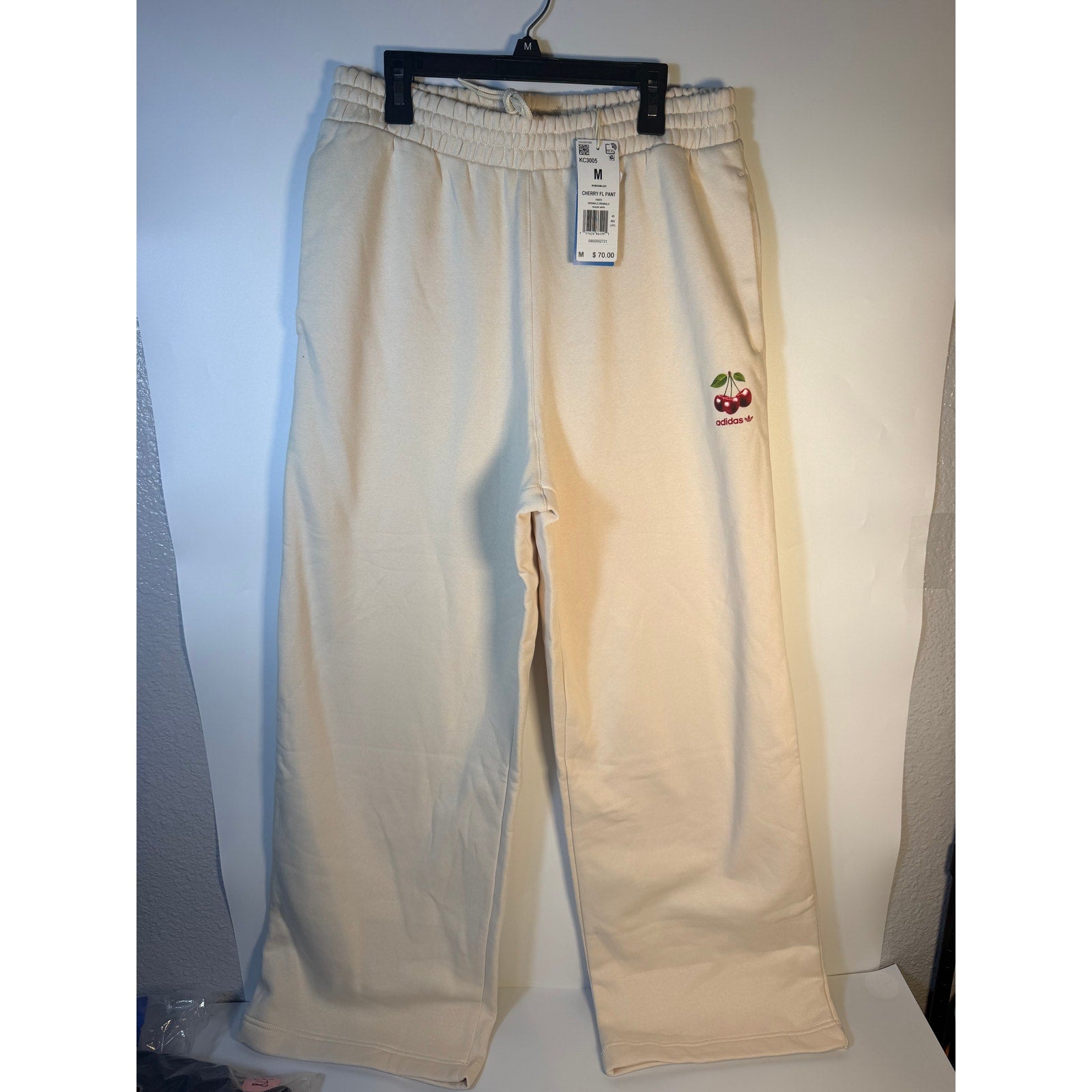 Adidas Originals Cherry FL Pant Women's Medium Wonder White Wide Leg Sweatpants