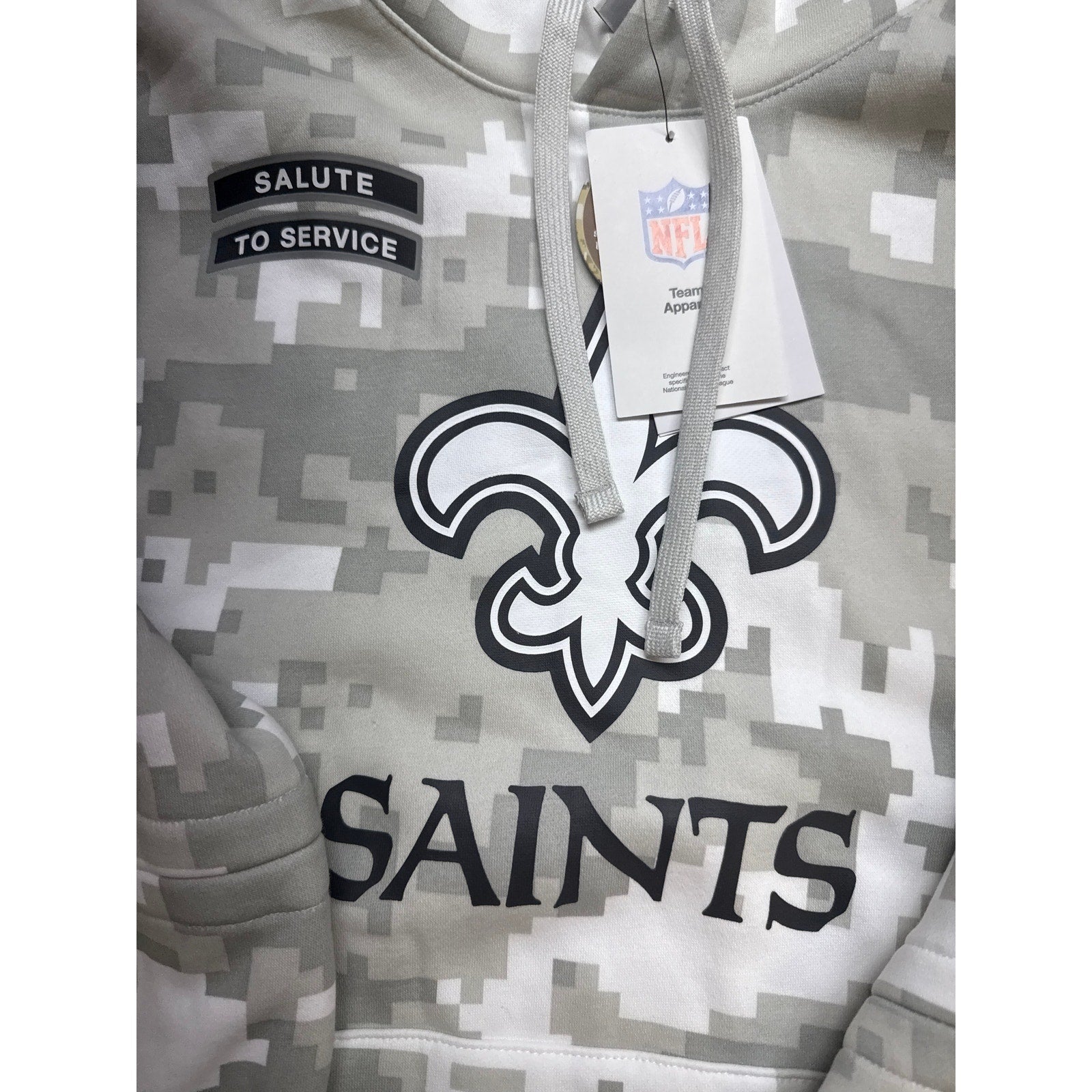 Nike NFL New Orleans Saints “Salute to Service” Hoodie – Gray Digital Camo