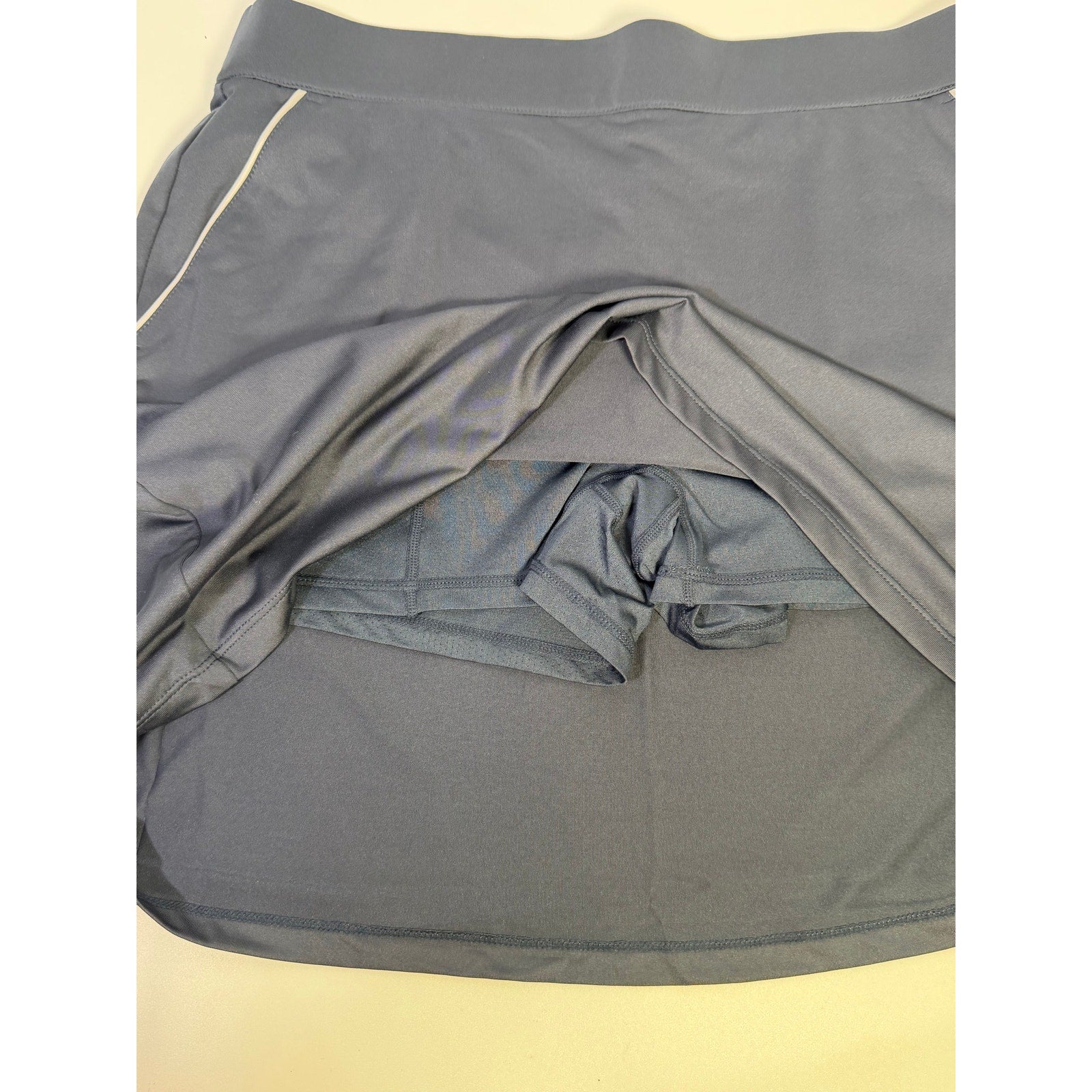 Dunning Women's Navy Golf Skort Built-In Shorts Athletic Skirt Size L