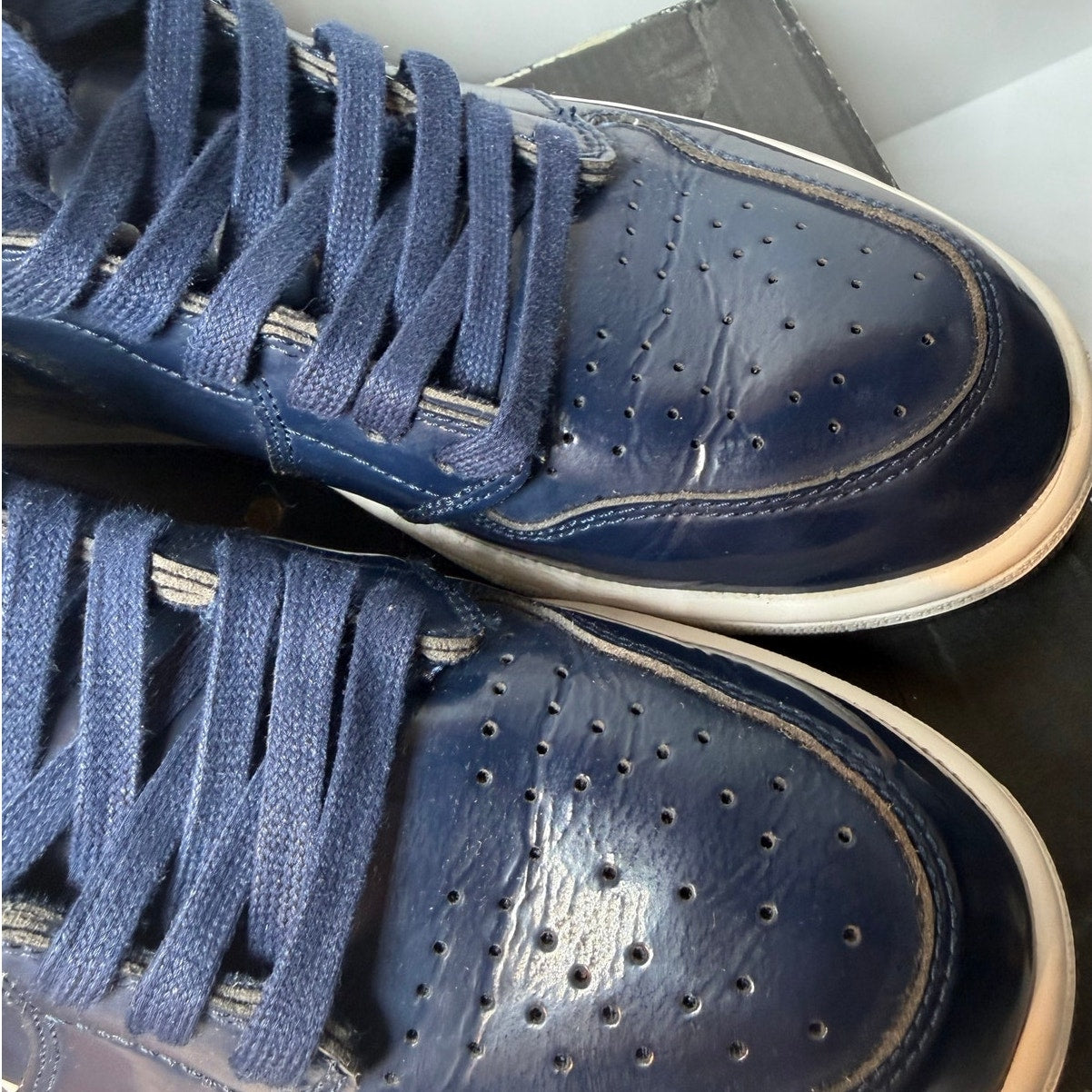 Air Jordan 1 Retro High OG DSM (Dover Street Market) – Men’s Size 10 – 2015 – Obsidian/White