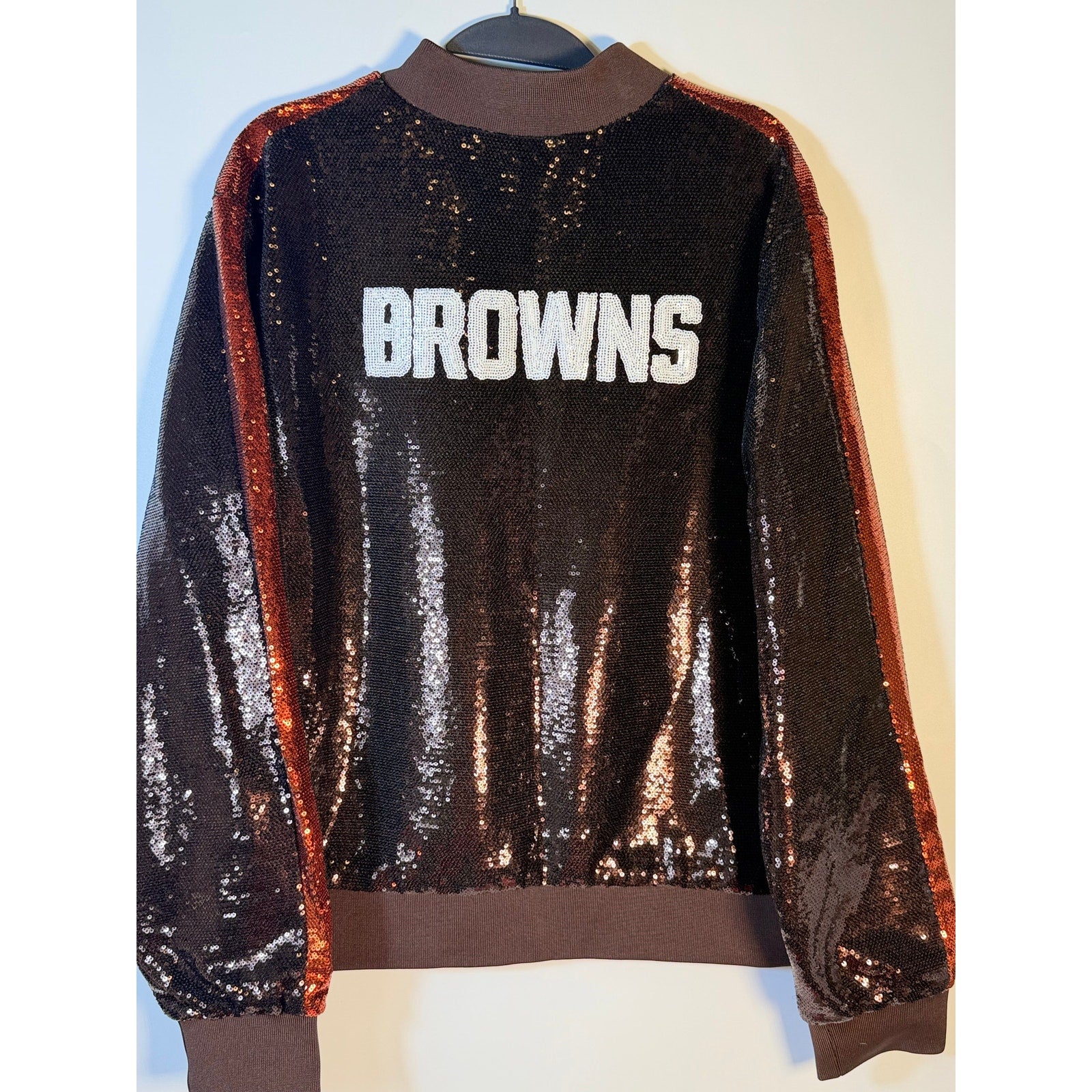 The Wild Collective Cleveland Browns Sequin Ombre Bomber Jacket – Women's XL – NWT