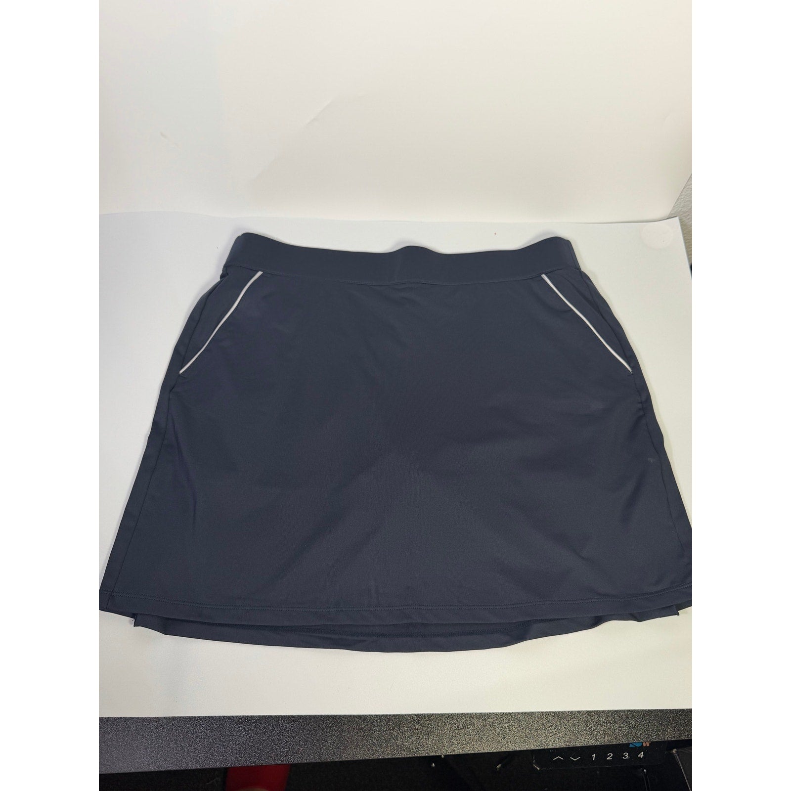 Dunning Women's Navy Golf Skort Built-In Shorts Athletic Skirt Size L