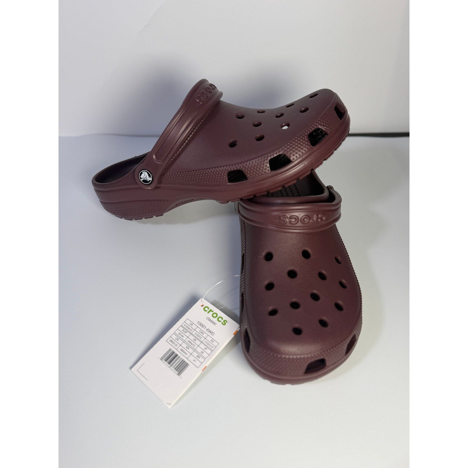 Crocs Classic Clogs Burgundy Unisex M10 W12 Slip-On Comfort Shoes New