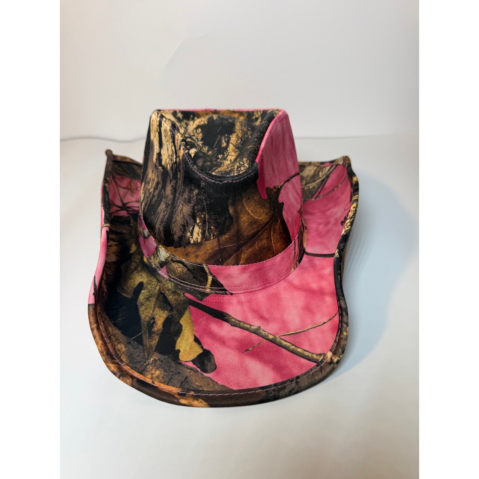 Peter Grimm Mossy Oak Women’s Pink Camo Western Cowboy Hat Snap-Up Brim
