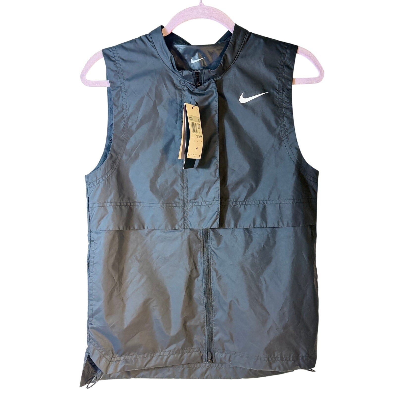 Nike Golf Women's Storm-FIT Sleeveless Full Zip Vest Gray XS DX6085-010 NWT