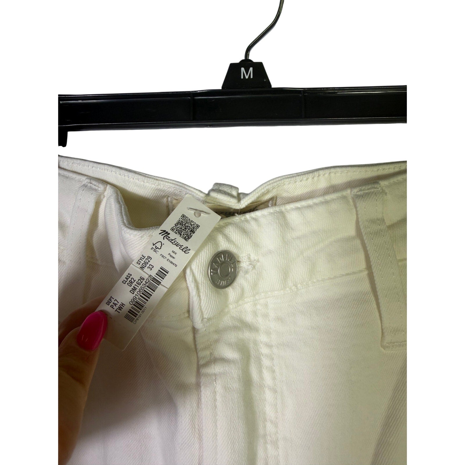 Madewell Curvy Perfect Vintage Jeans for women, high rise tapered fit in white, size 33, new with tags.
