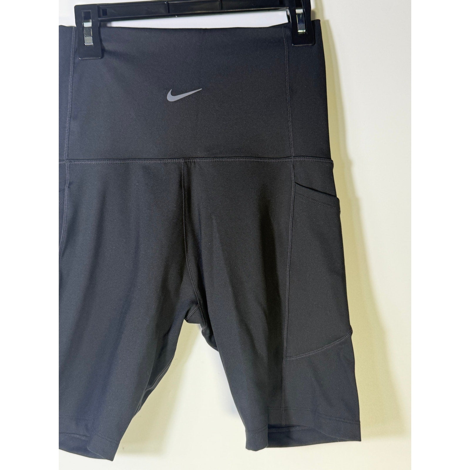 Nike One High-Waisted Training Bike Shorts Women's Small Black New