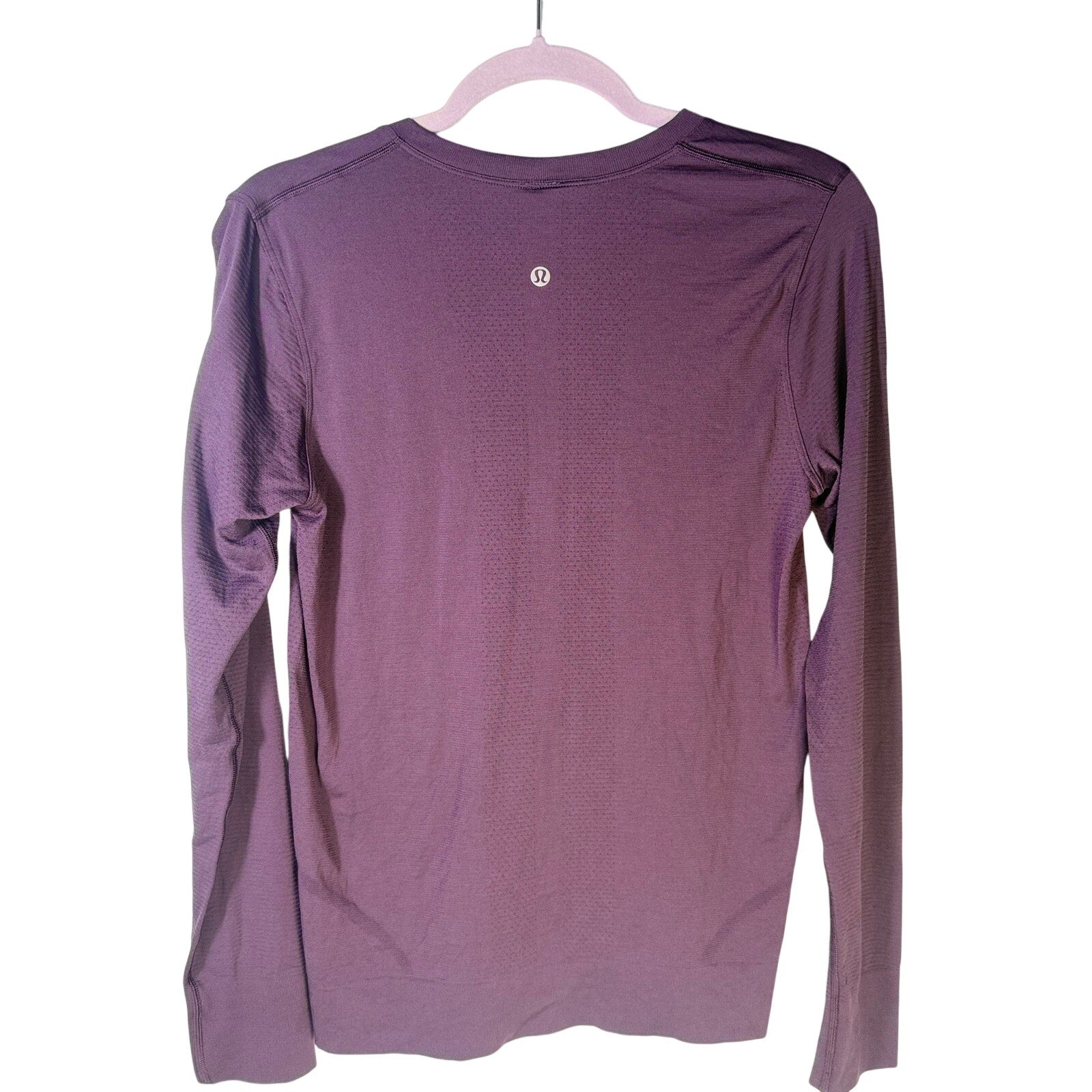 Lululemon Women’s Swiftly Tech Long-Sleeve Athletic Shirt Purple Size 6