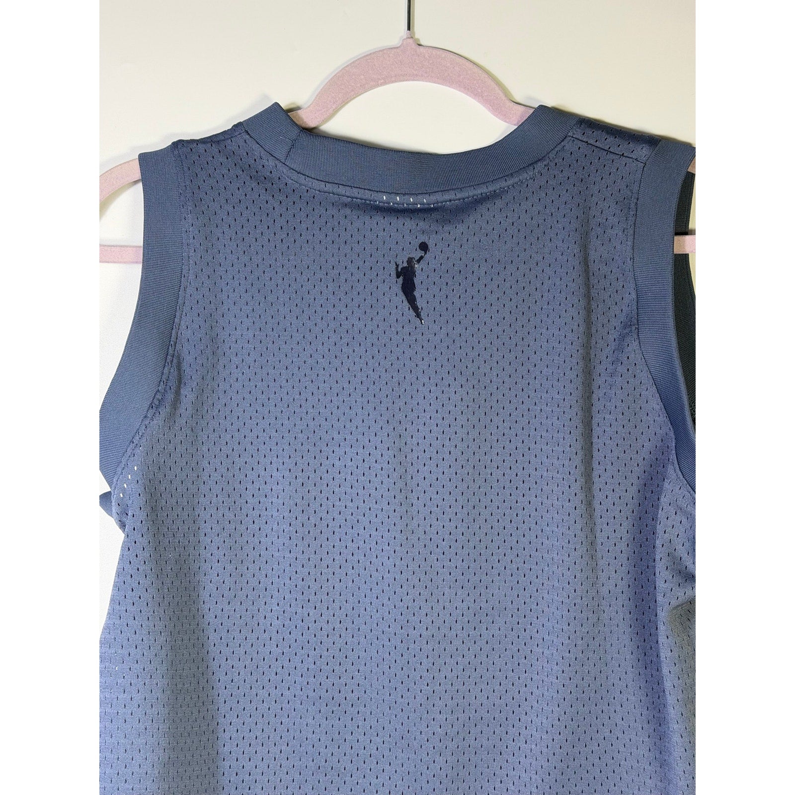 Nike WNBA Indiana Fever Women’s Mesh Basketball Tank Top Blue Size L NWT