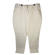 Madewell Curvy Perfect Vintage Jeans for women, high rise tapered fit in white, new with tags, size 33, front view