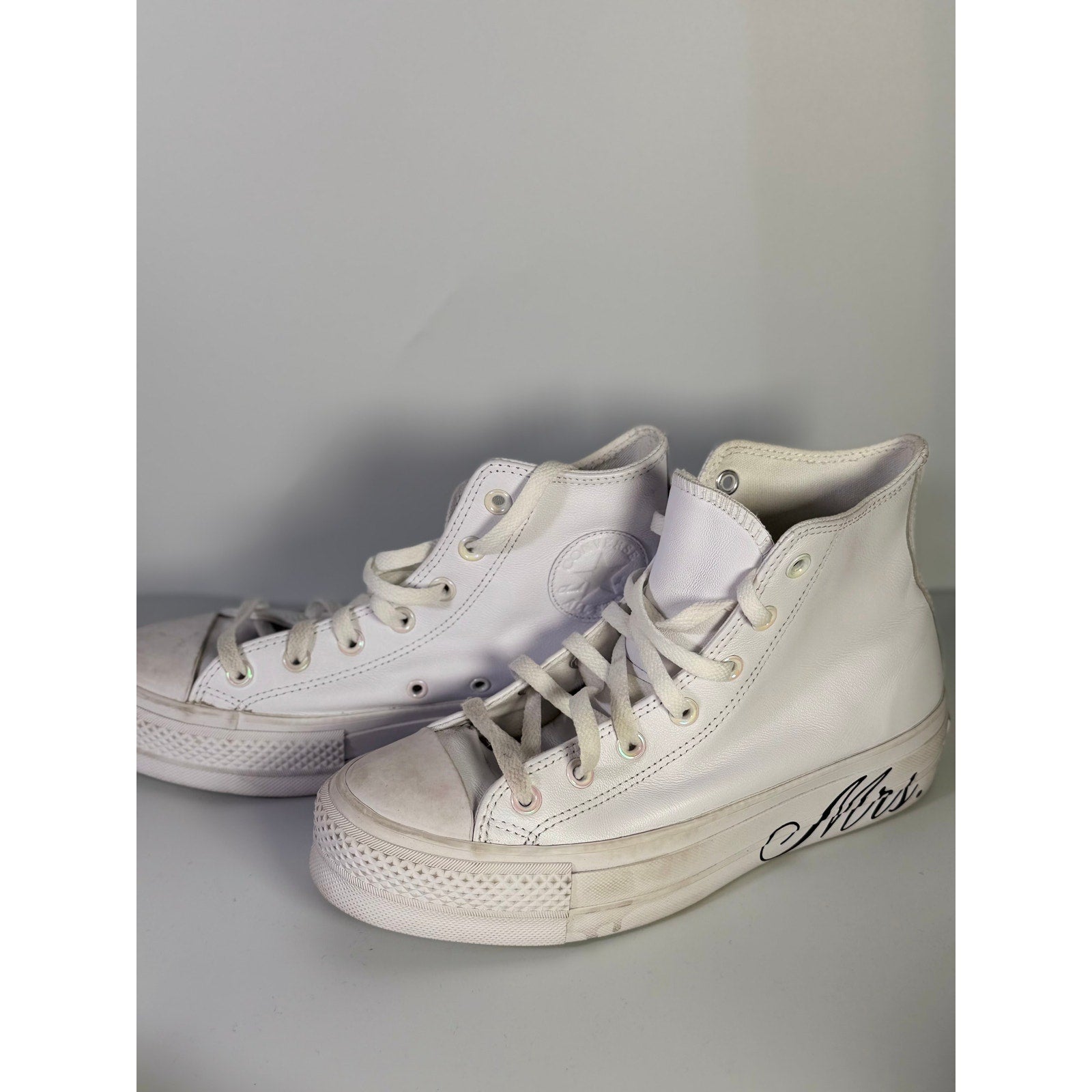 Converse Chuck Taylor All Star Lift Hi White Leather Women's US 8.5 Platform