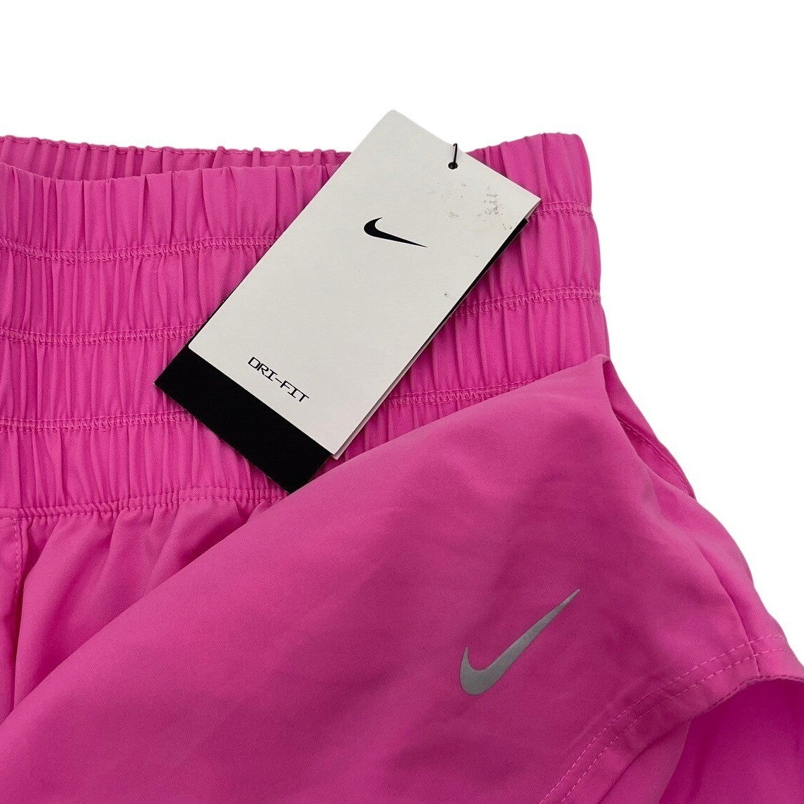 NWT Nike Women's Medium Training Shorts Pink  | High-Waisted Dri-FIT | IM#722135