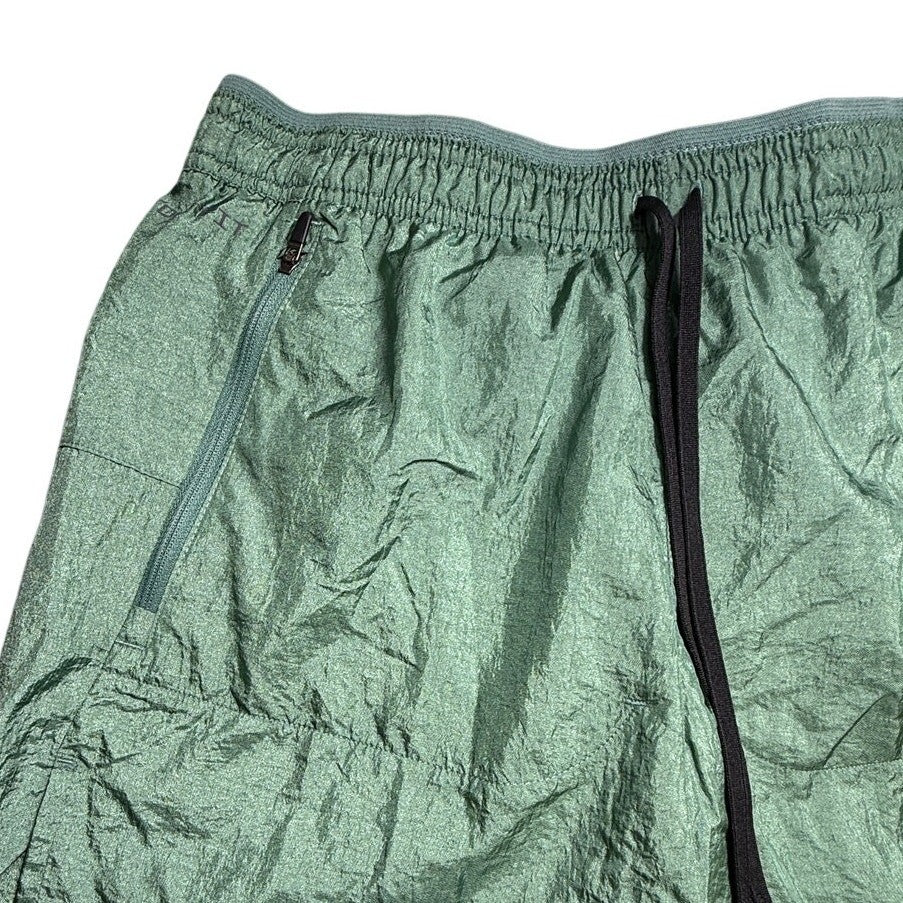 NWT Nike Running Division Stride 5" Dri-FIT Shorts Men’s Small