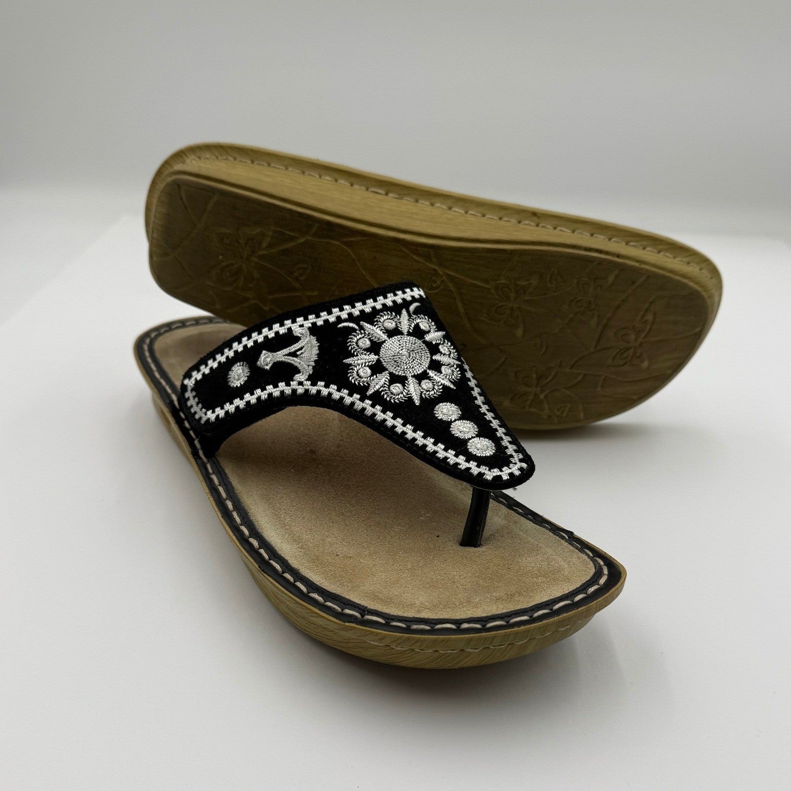 Alegria Vanessa Thong Sandal 177 EU 40 - US 9 -9.5