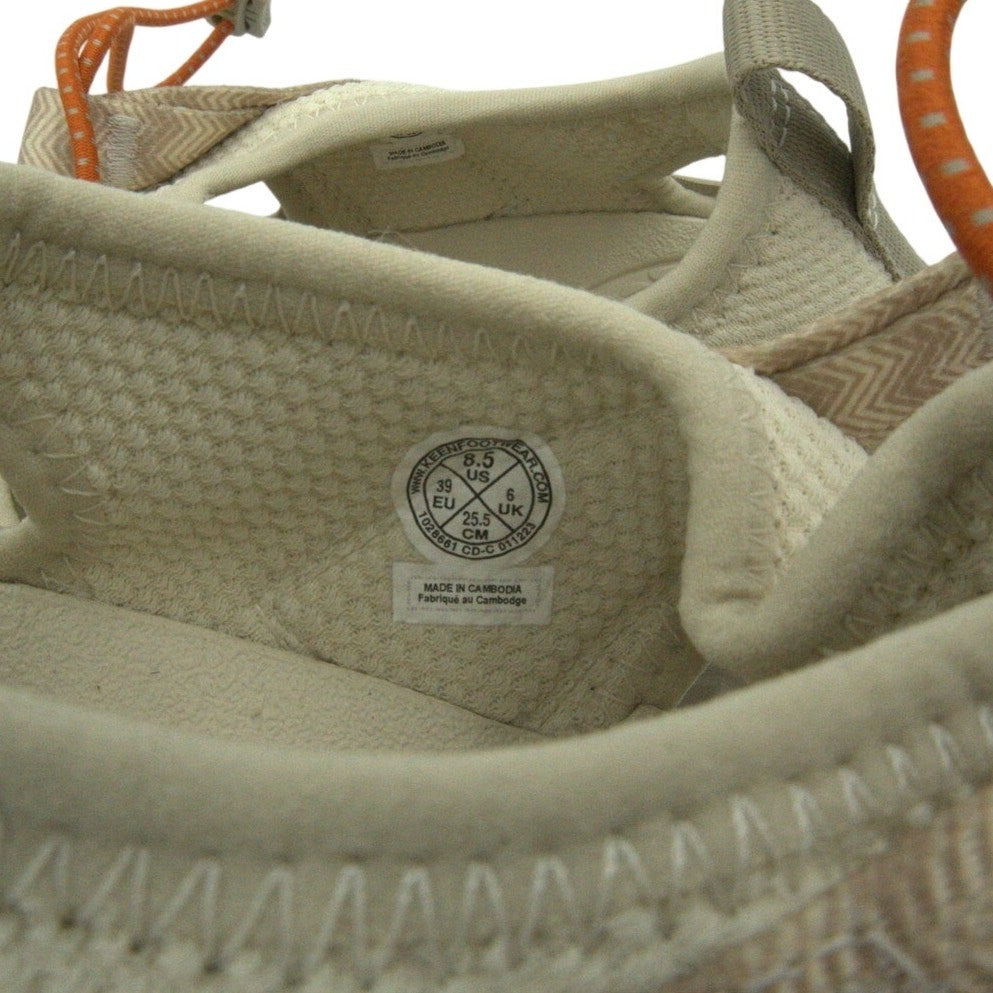 NWT KEEN Newport H2 Light Beige/Tan with Orange Bungee Laces | Women's 8.5