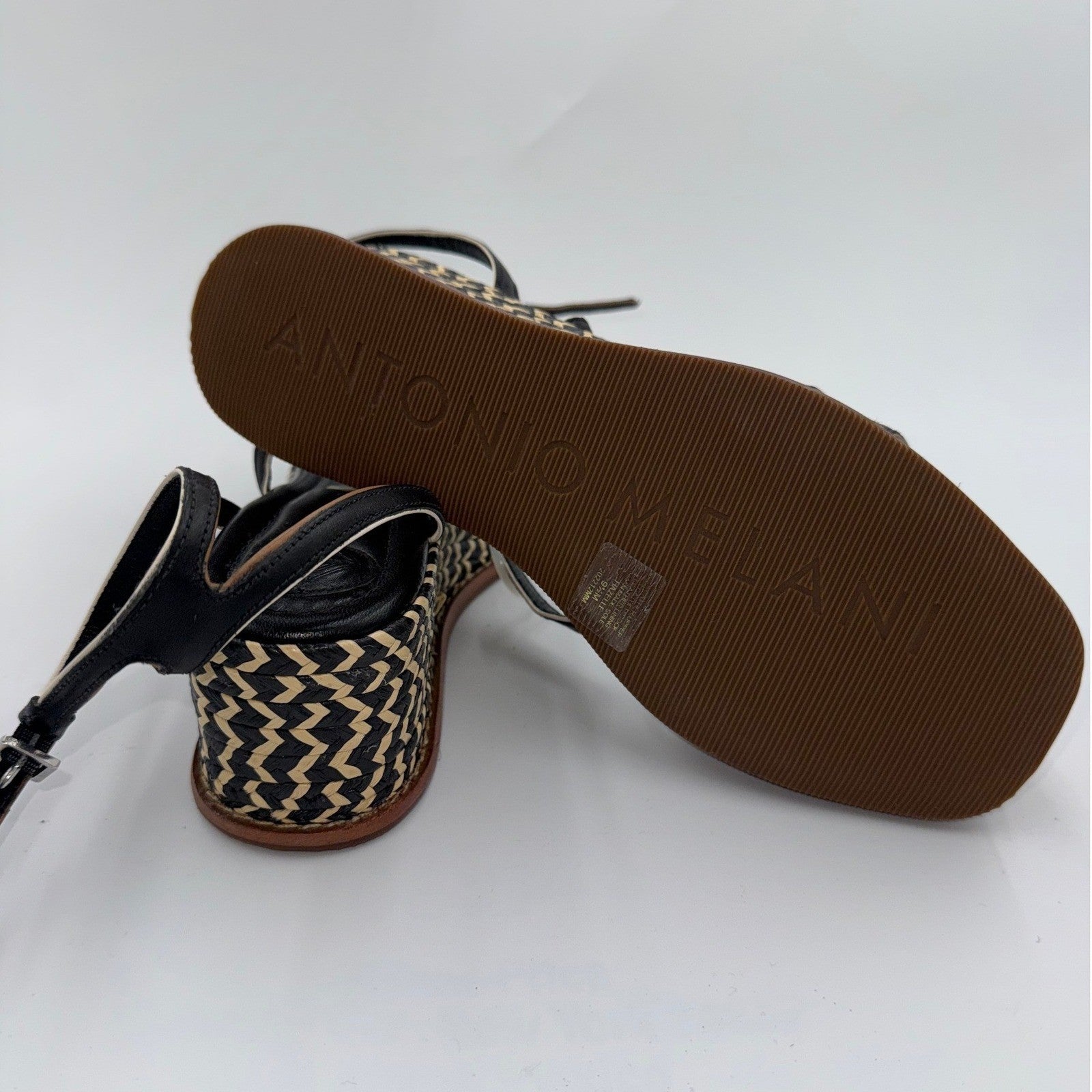 NWT Antonio Melani Hazelle Strappy Woven Platform Wedge Espadrille Sandals 9.5W