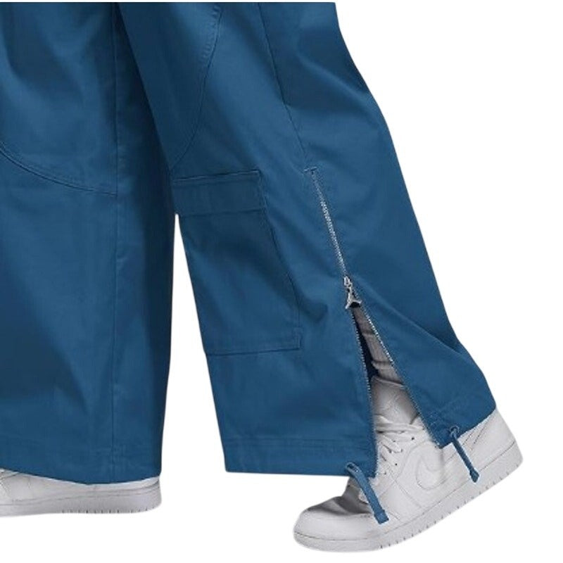 NWT Jordan Chicago Women’s Cargo Pants DZ3349-457 Blue Size Medium