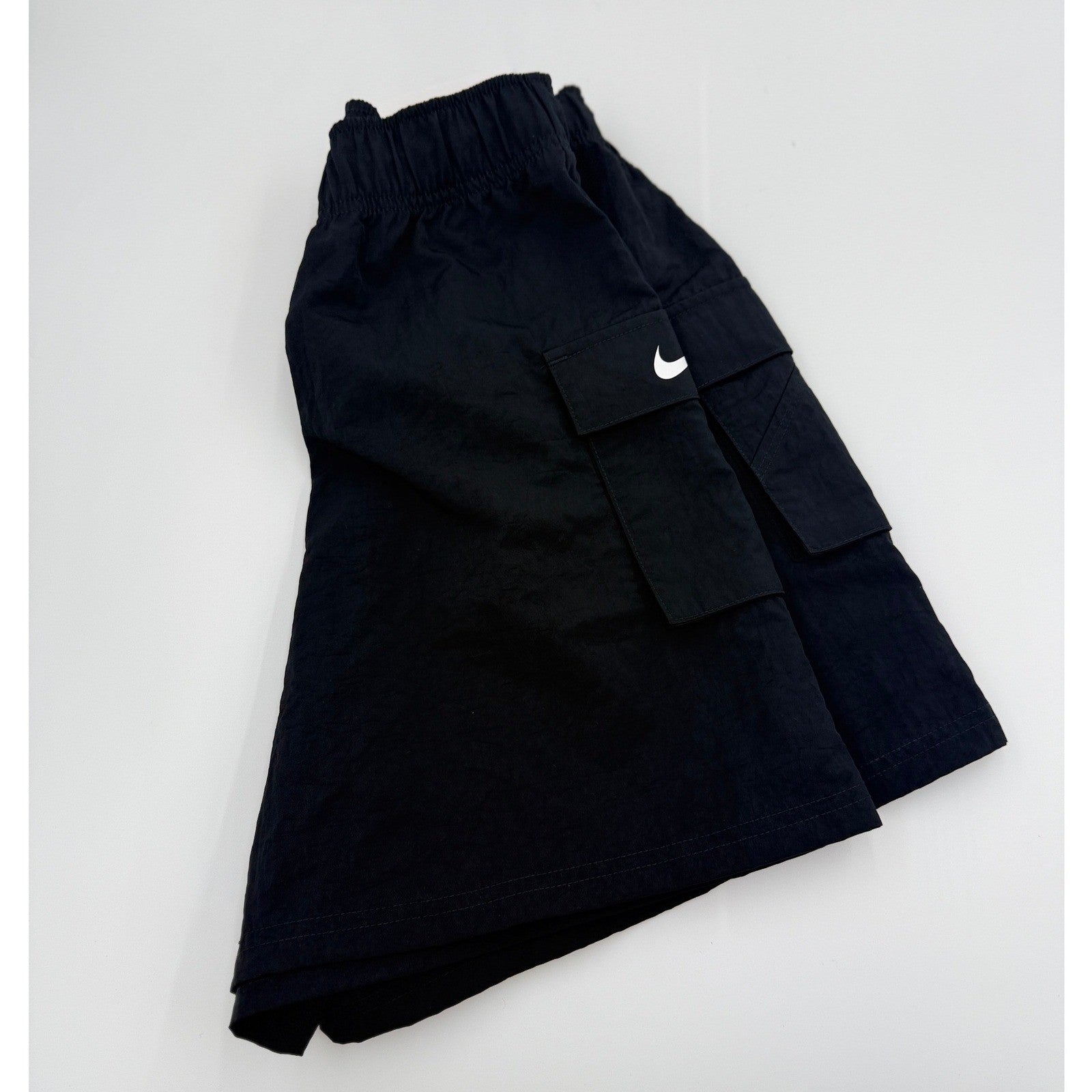 NWT Nike Sportswear Essential Women's Woven High-Rise Shorts | Women's Medium