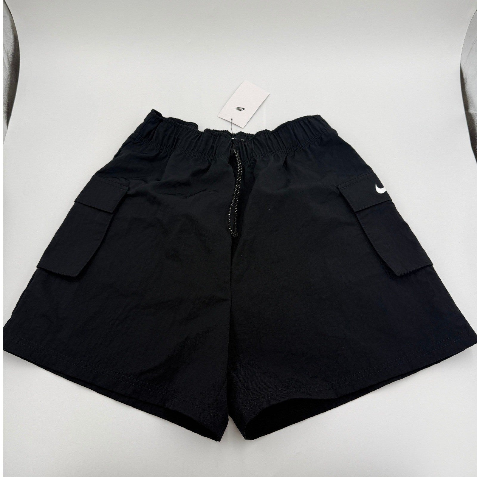 NWT Nike Sportswear Essential Women's Woven High-Rise Shorts | Women's Medium
