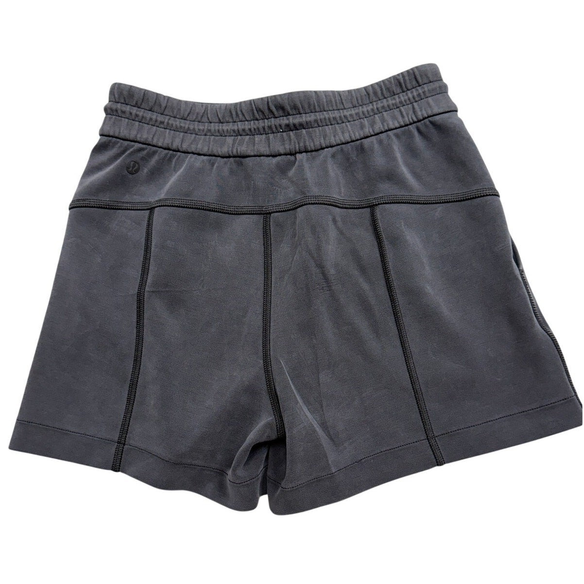 Lululemon Align High-Rise Short 4” – Women’s Size 2 – Grey