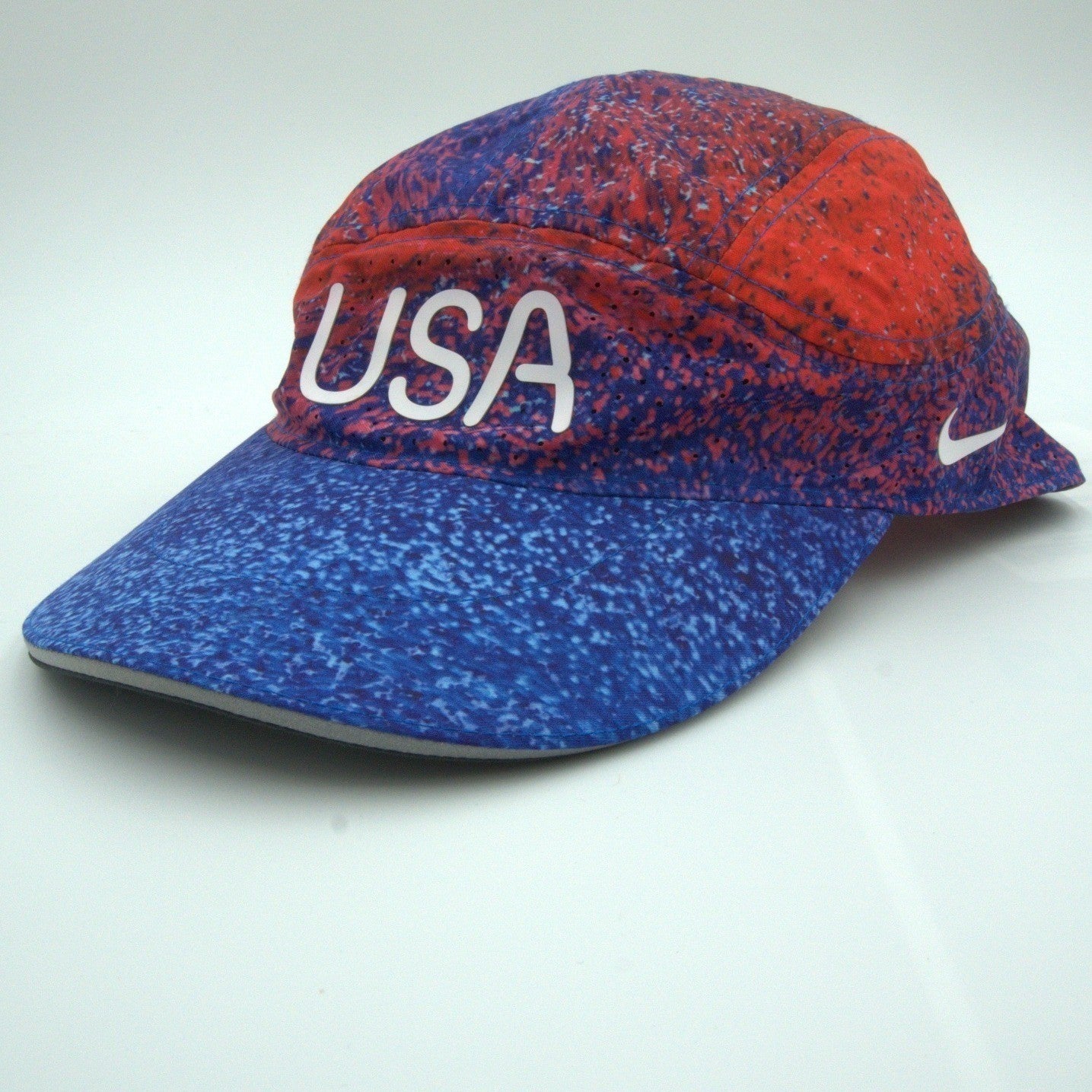 NWT Nike Adult Unisex L/XL "USA" Tailwind Cap - Red, White & Blue