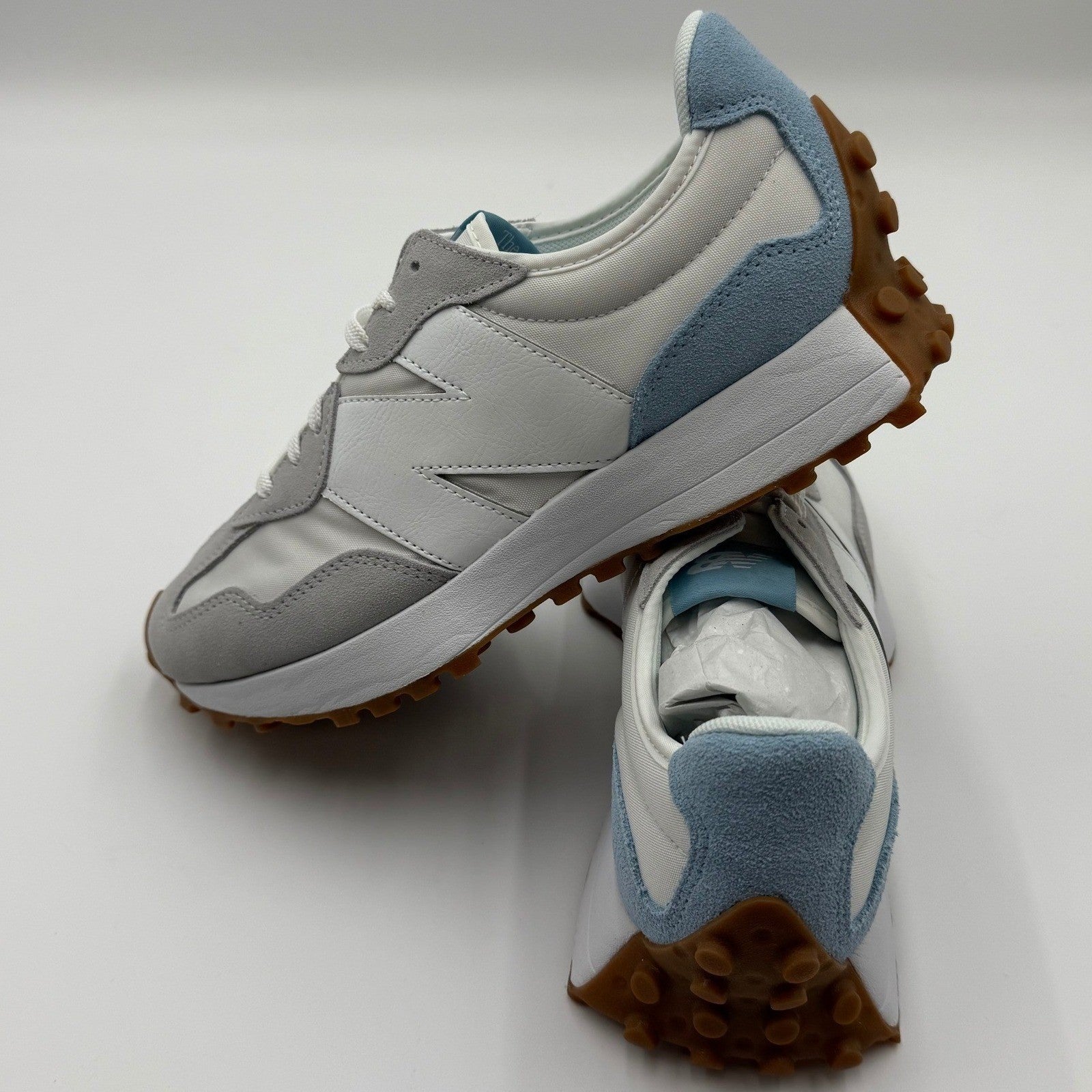 NIB/NWT New Balance 327 Grey/Grey Women's 9 Retro Running Sneakers WS327FRC