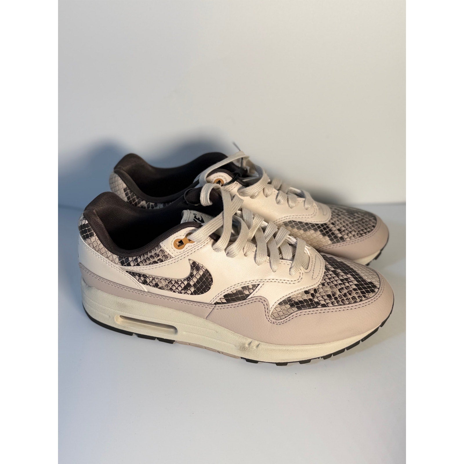 Nike Air Max 1 Premium Snakeskin Sneakers White Gray Women's US 9.5