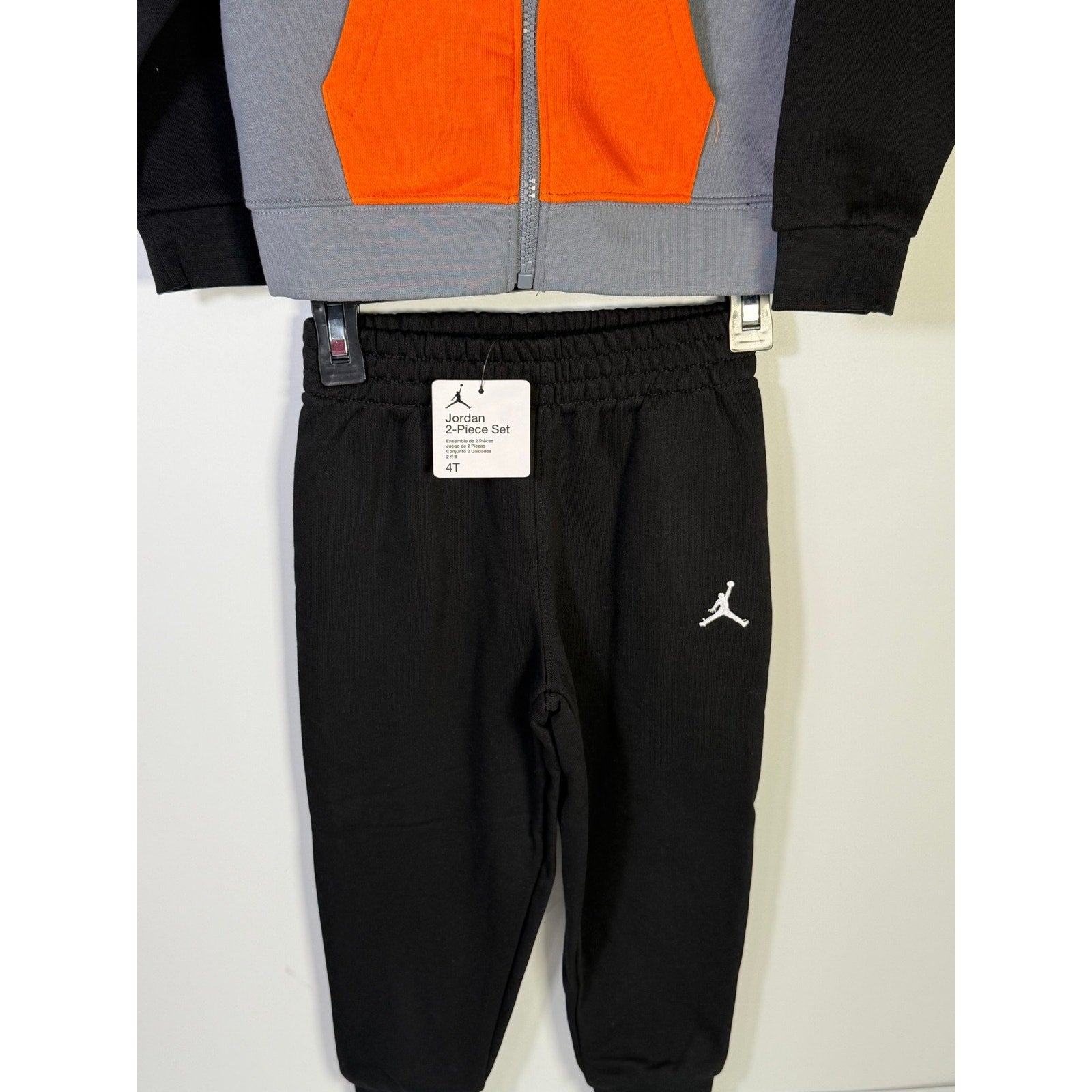 Jordan Boys 2-Piece Hoodie Jogger Pants Set Gray Black Orange Size 4T NWT