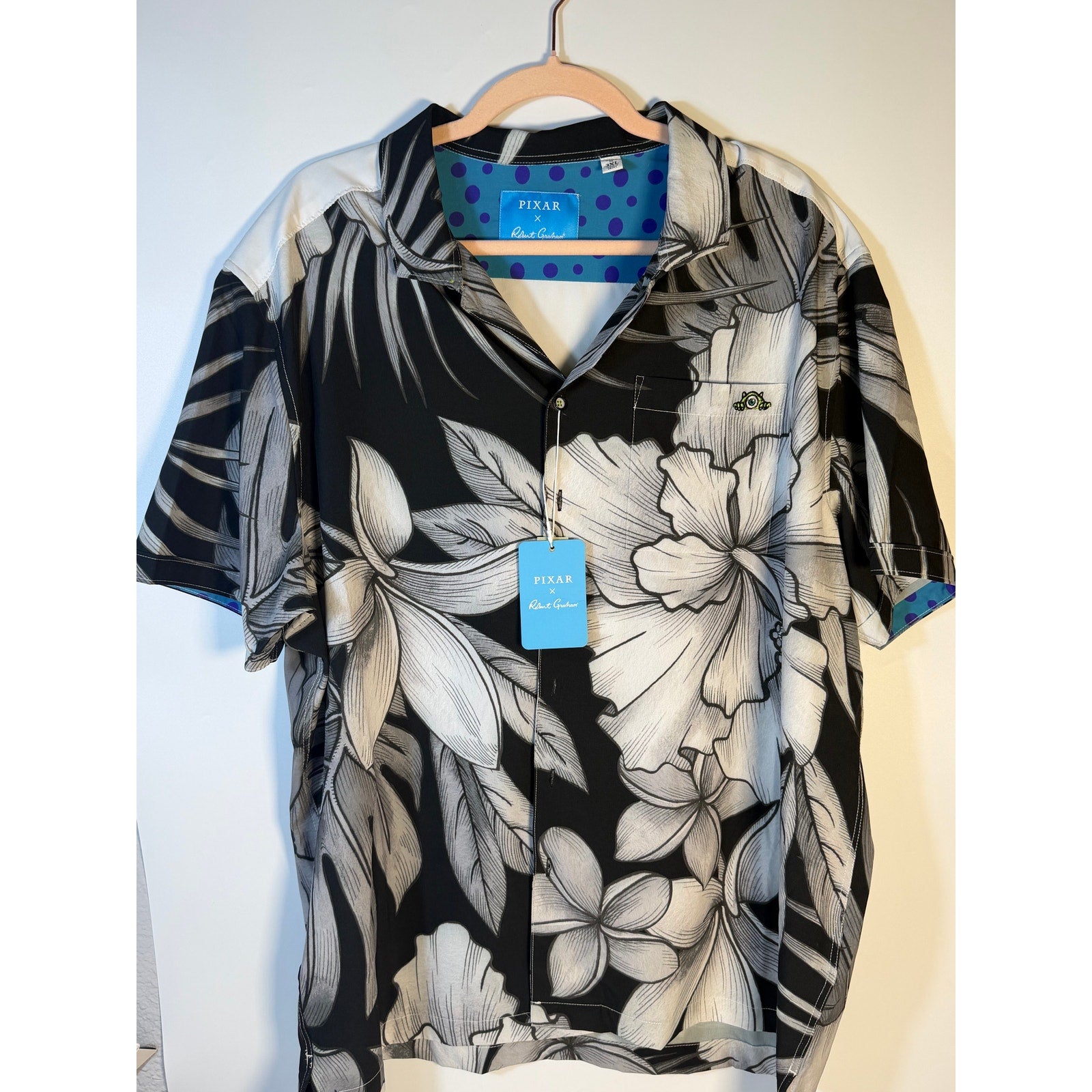Robert Graham Pixar Hello Boys Hawaiian Shirt 3XL Black Floral NWT Disney
