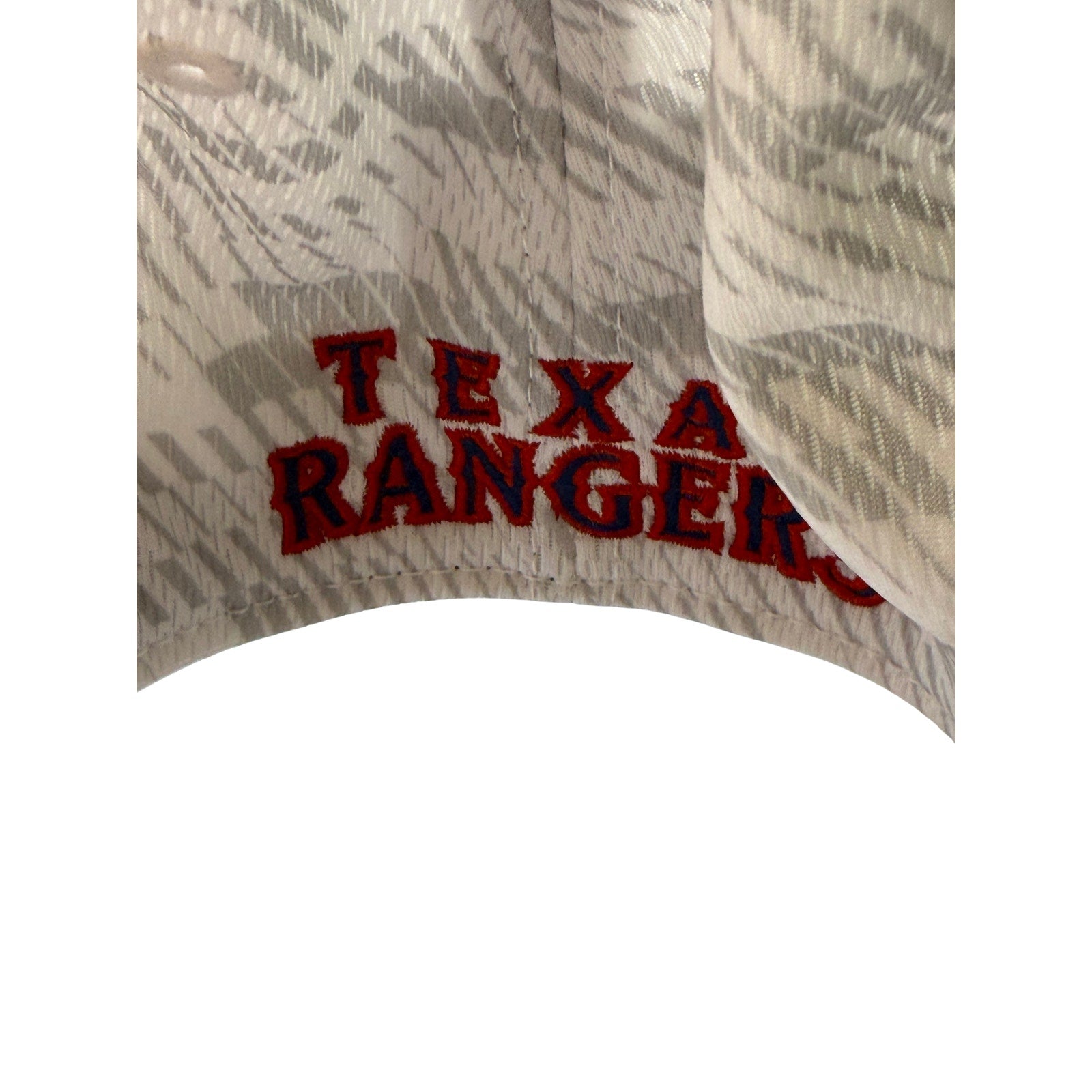 Texas Rangers MLB New Era 39THIRTY Youth Stretch Fit Hat White Gray NWT