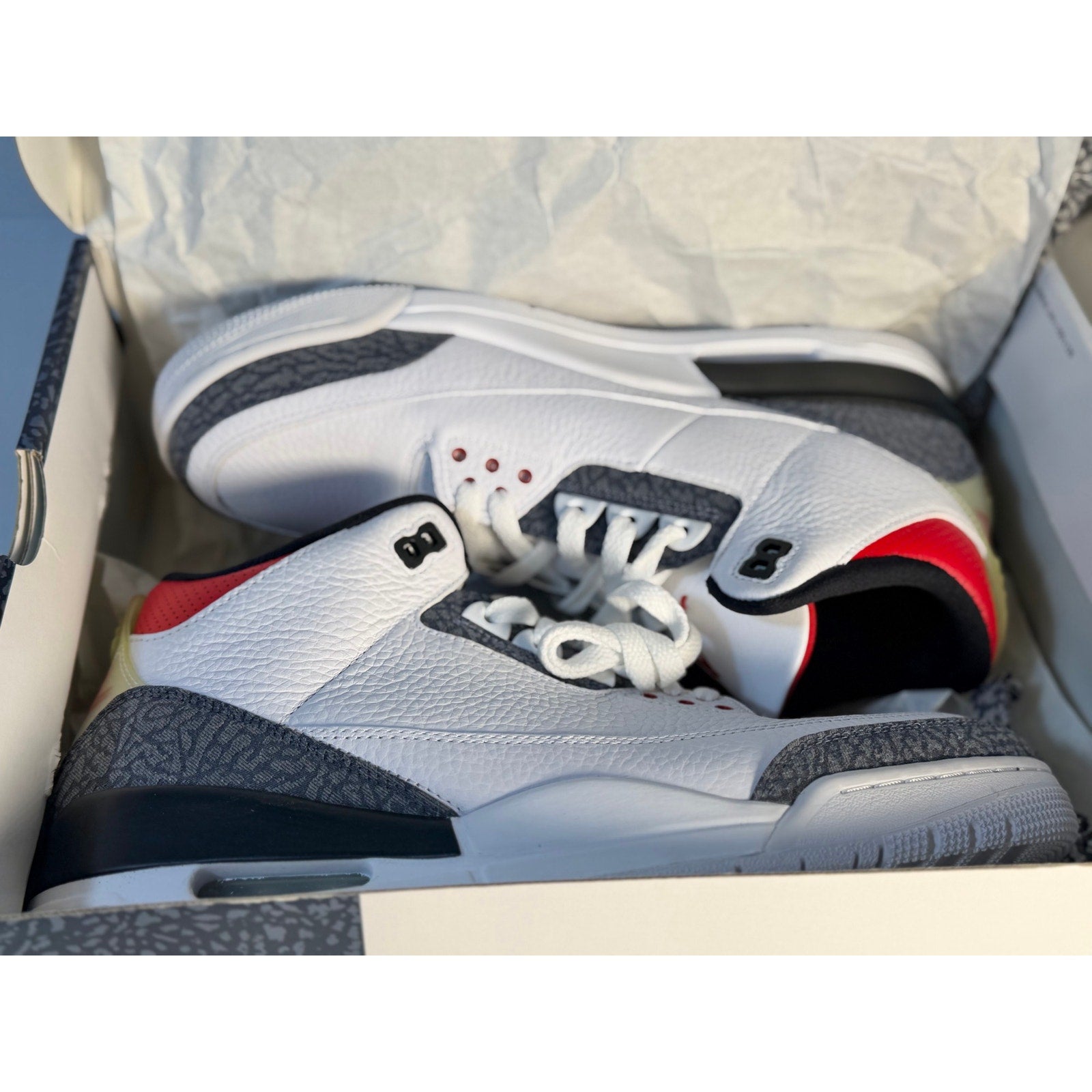 Air Jordan 3 Retro White Cement Reimagined Men's US 11 Sneakers