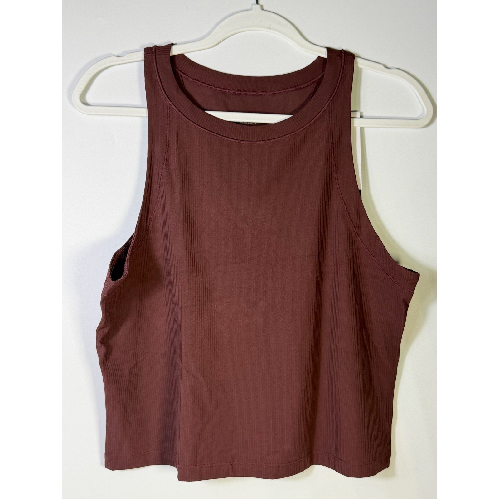 Nike Women’s Ribbed Cropped Muscle Tank Top Brown Size L NWT