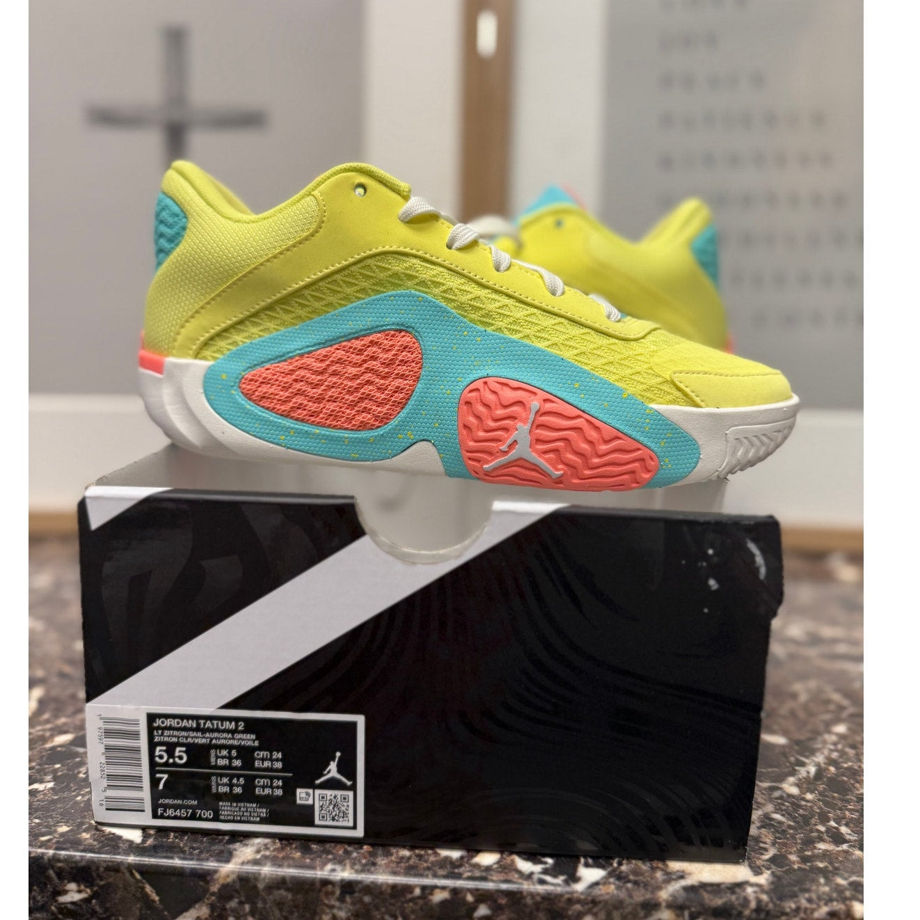 Jordan Tatum 2 Lemonade | Women's 7 and Men's 5.5