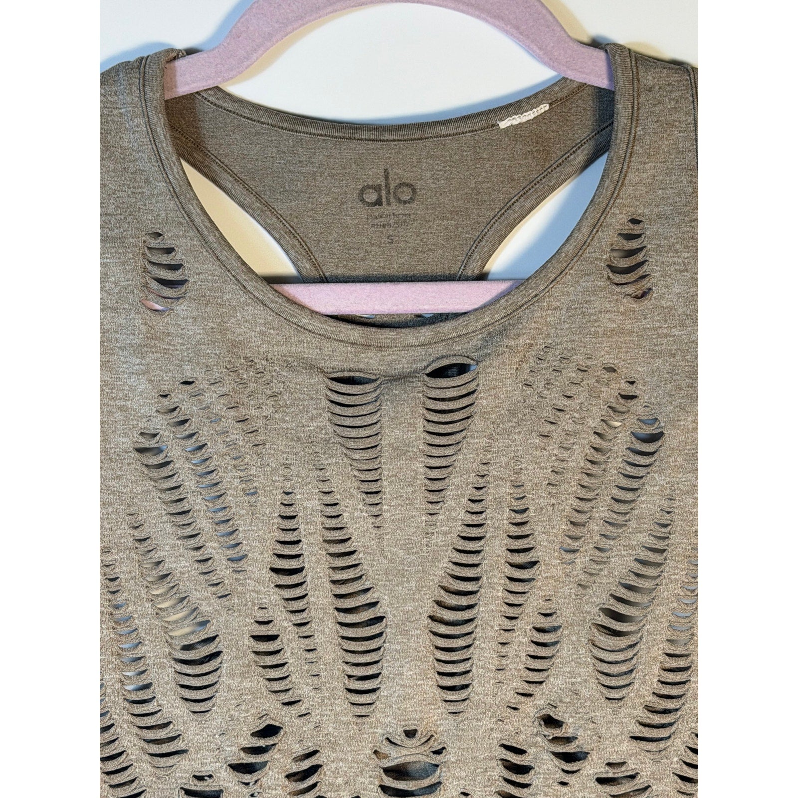 Alo Yoga Seamless Open Knit Racerback Tank Top Women's S Gray Activewear
