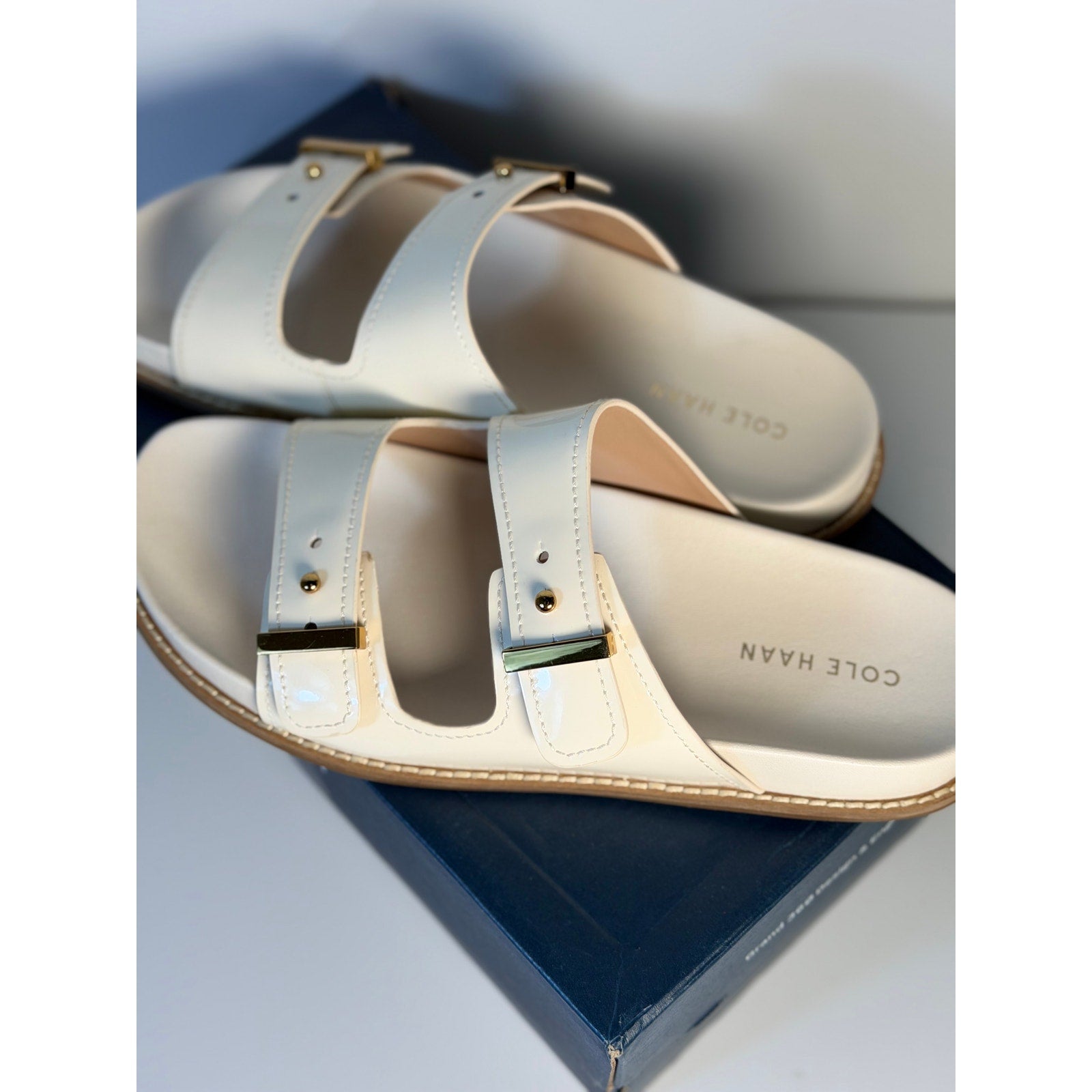 Cole Haan Women's Buckle Slide Sandals White Leather US 9B – New in Box