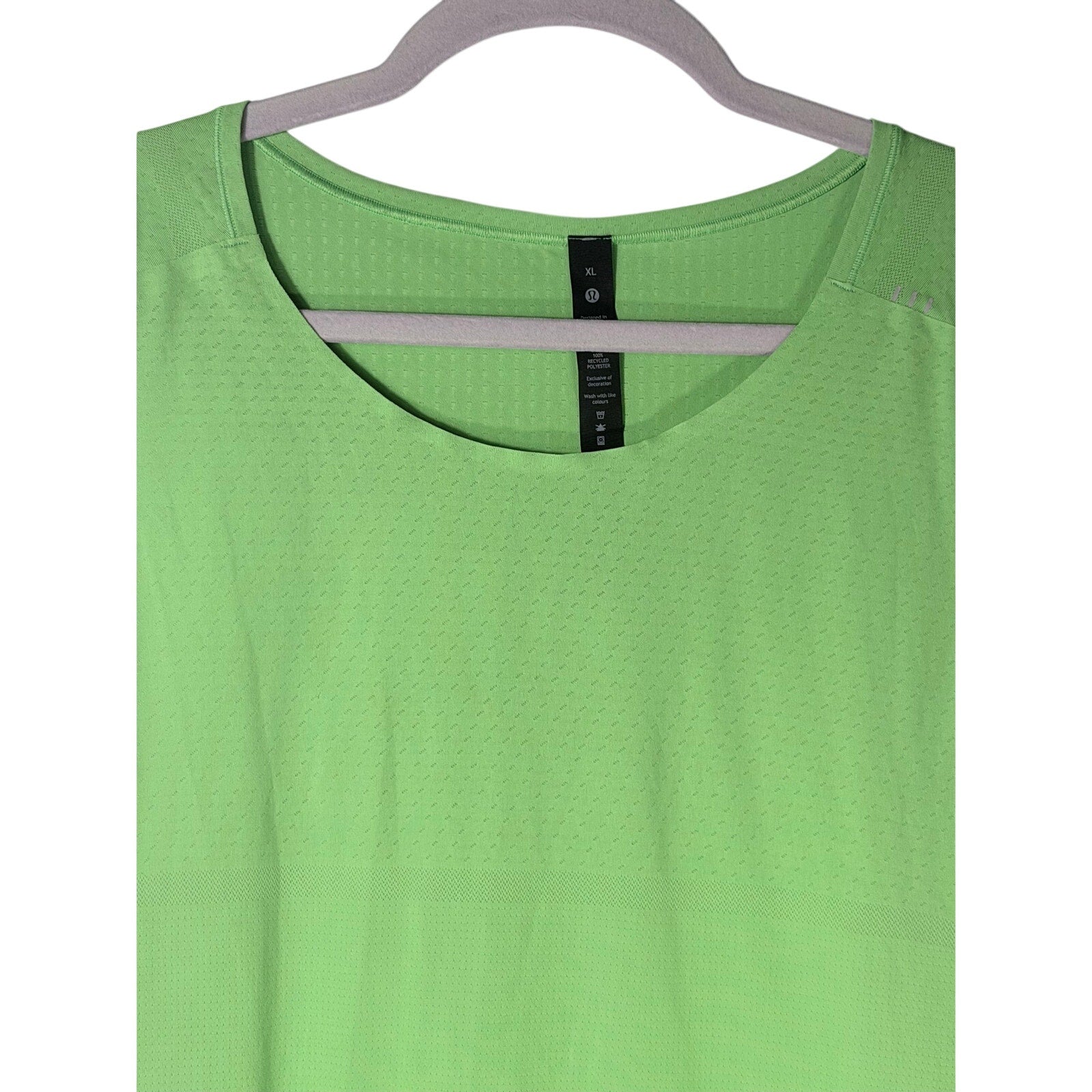 Lululemon Women’s Open-Back Athletic Tank Top Lime Green Size XL