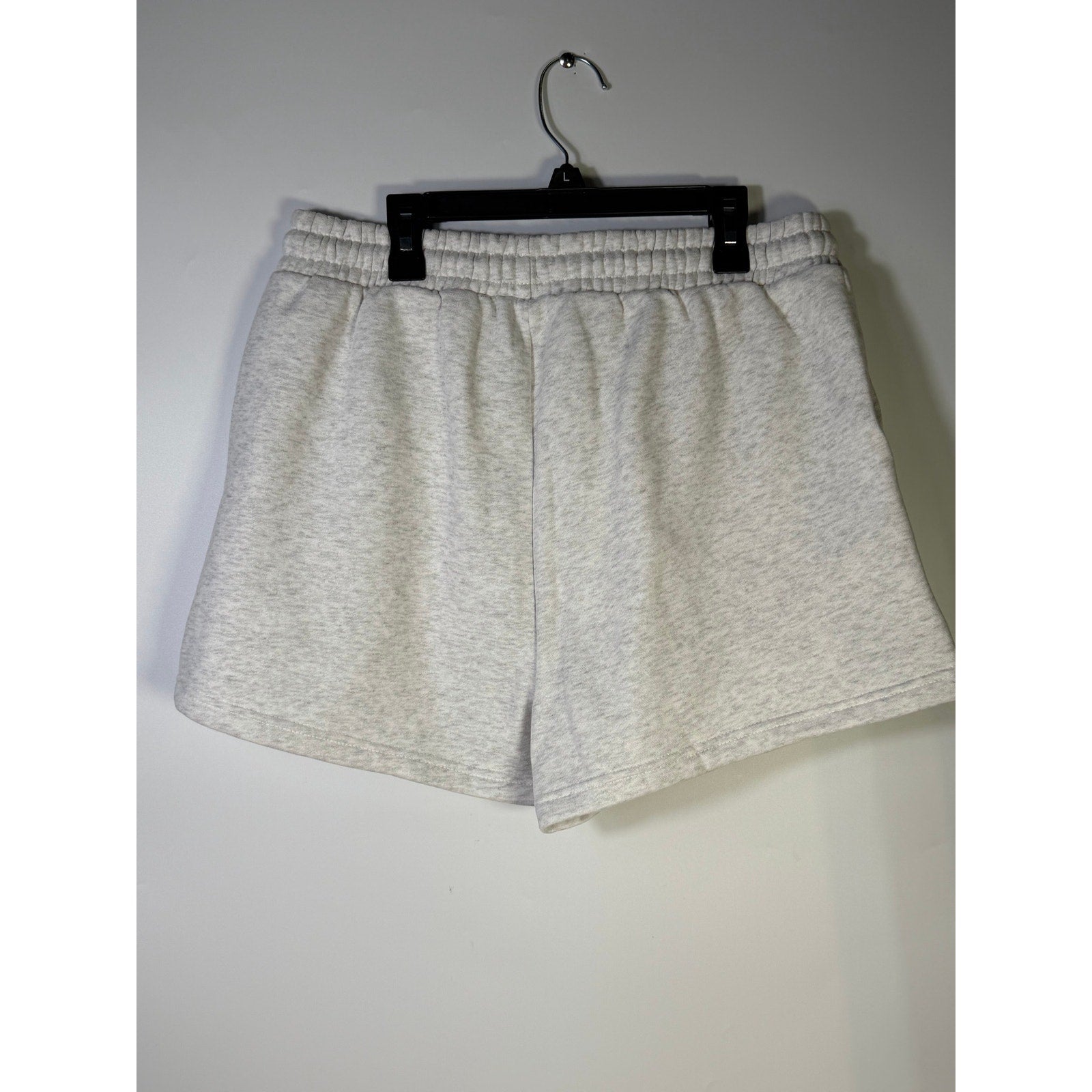WILO The Label Women’s Fleece Jog Shorts White Marle Size large NWT