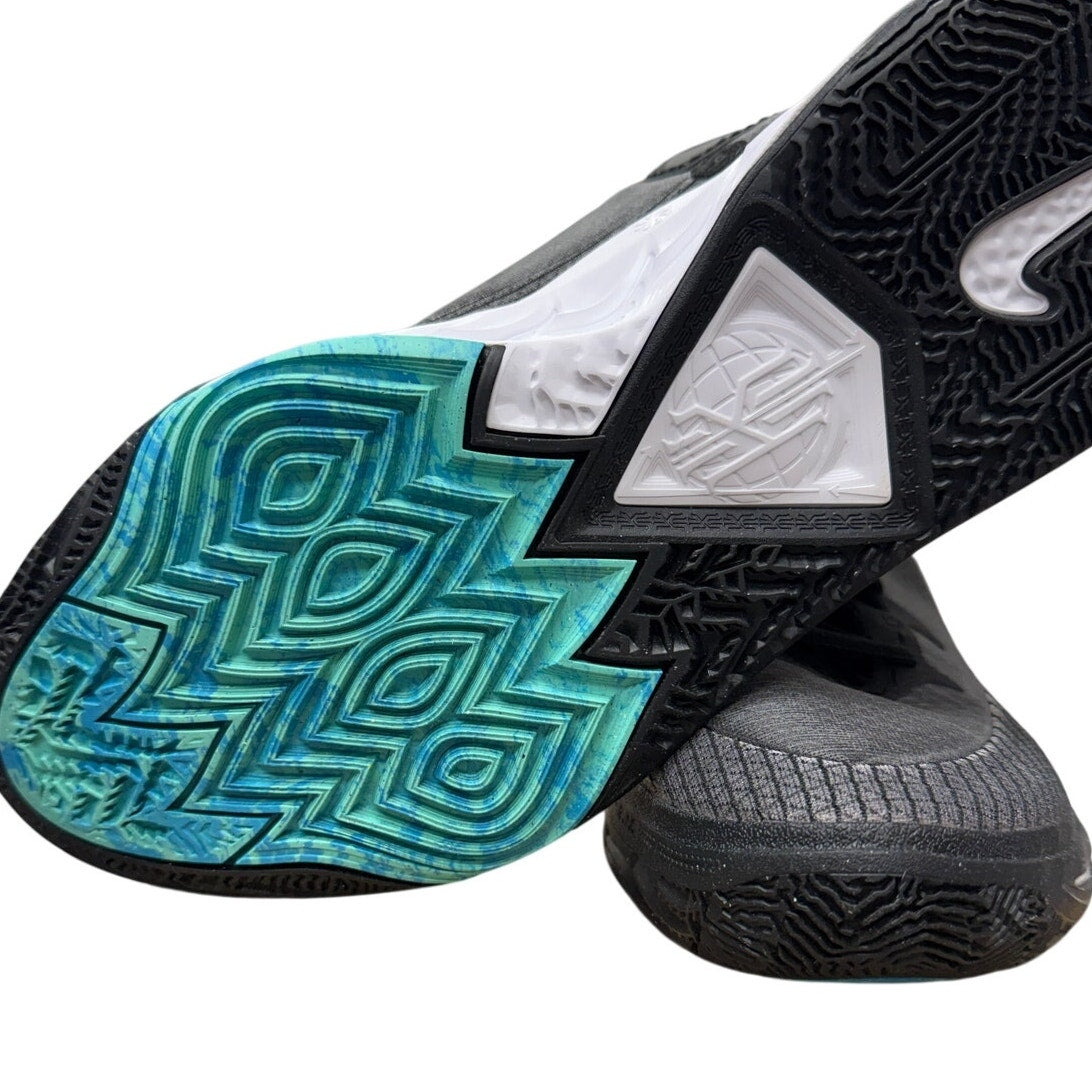 Nike Kyrie Infinity 8 “Orca” Basketball Shoes – Black / White – Men’s Size 11 – DJ6017-001
