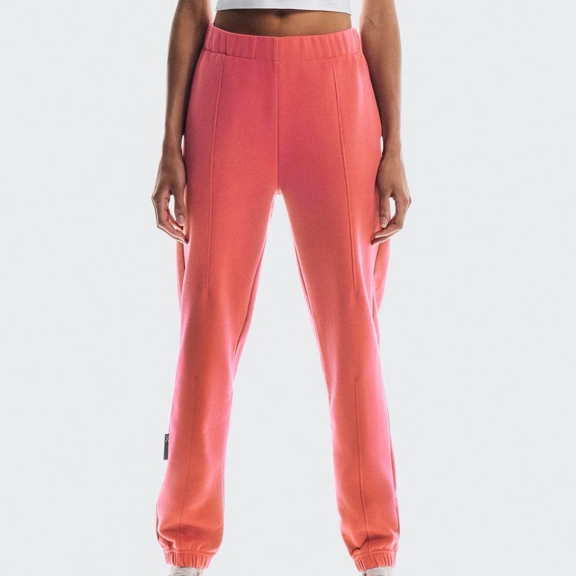 NWT On Cloud CORAL Women’s Club Pants – Size XL