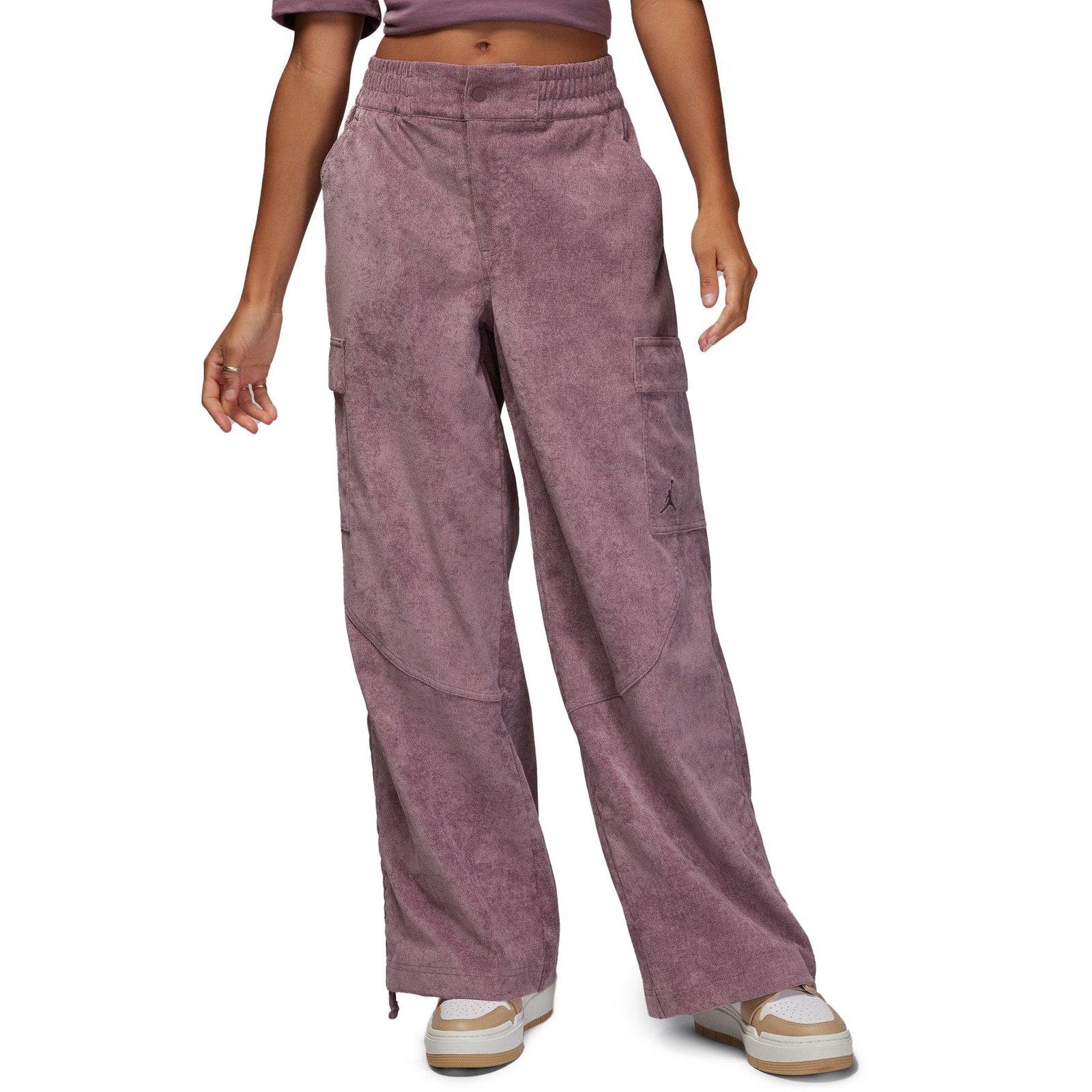 Jordan Chicago women's corduroy cargo pants in size small, featuring a relaxed fit and multiple pockets.