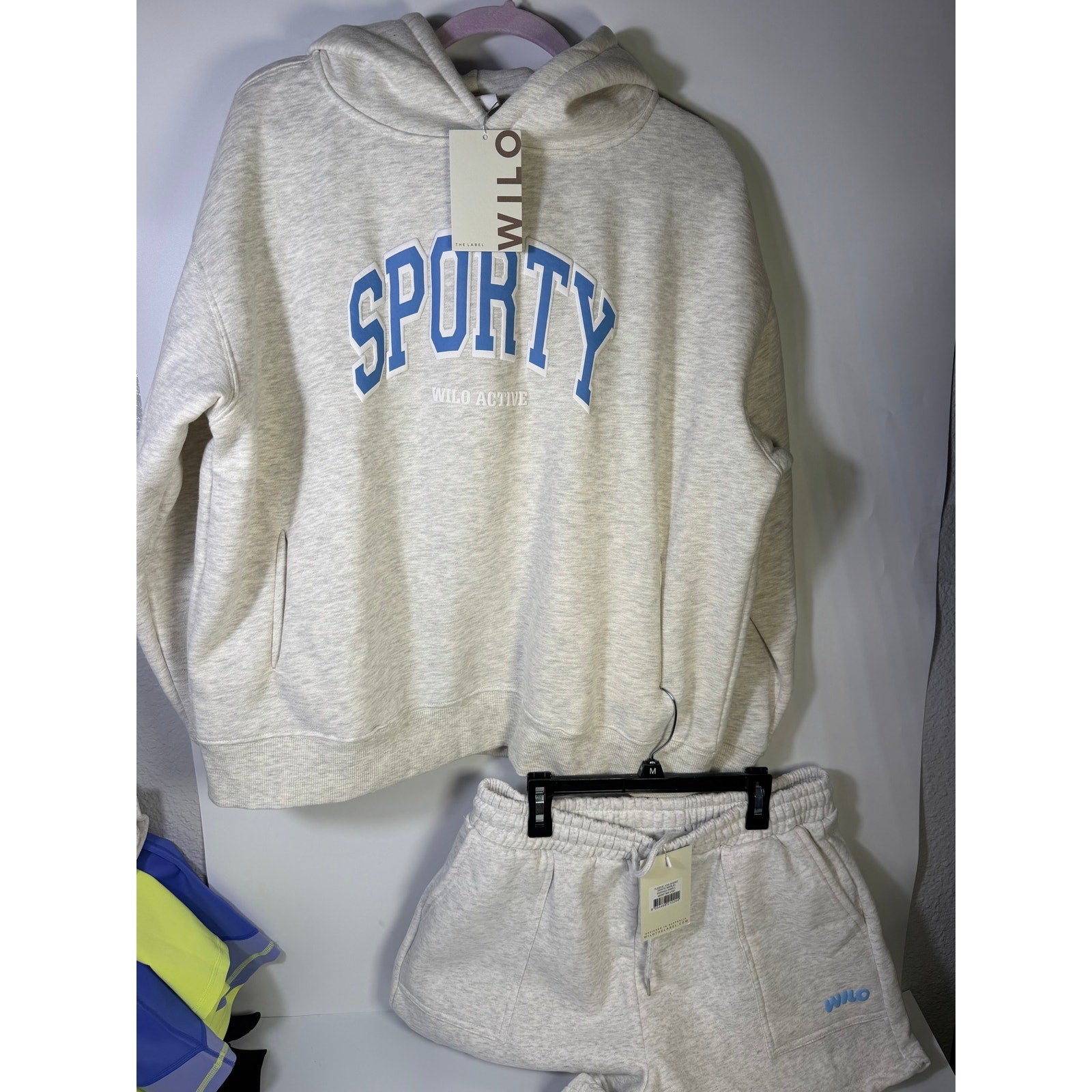 WILO The Label Women’s 2-Piece Hoodie Shorts Set White Marle Blue L NWT