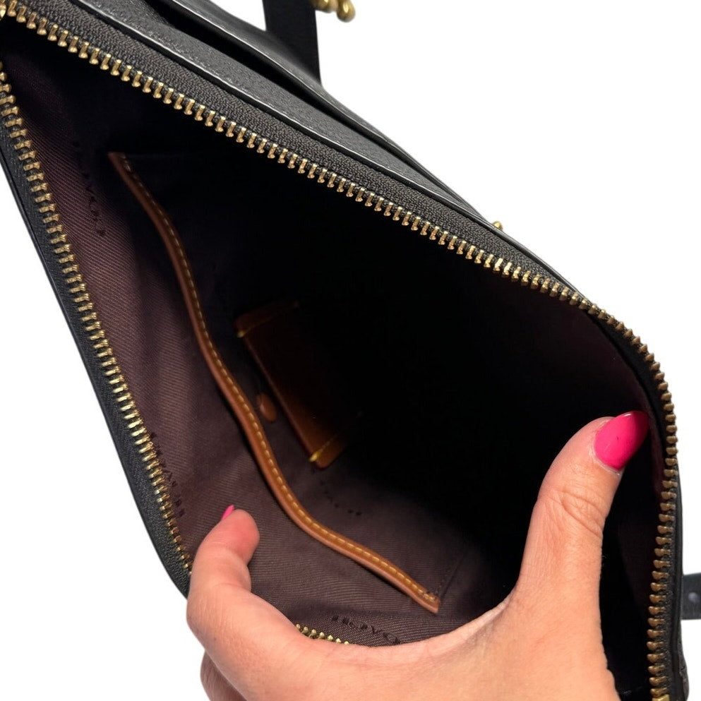 Coach Women’s Black Pebbled Leather Crossbody Shoulder Bag Gold-Tone Hardware