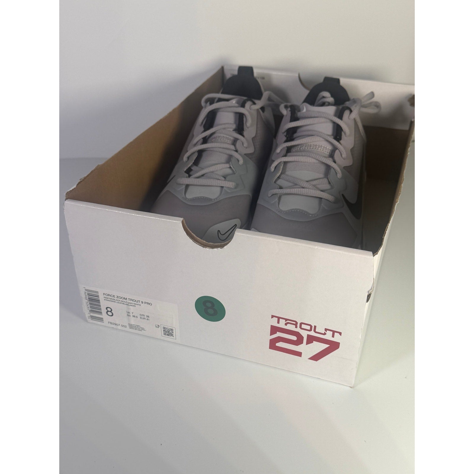Nike Force Zoom Trout 9 Pro men's baseball cleats in grey, showing the cleat's design and grip sole for optimal performance.