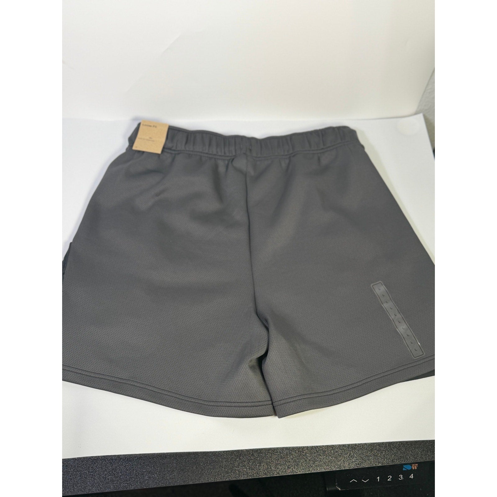 Nike ACG Death Bloom Women’s Cargo Shorts Black Size M NWT