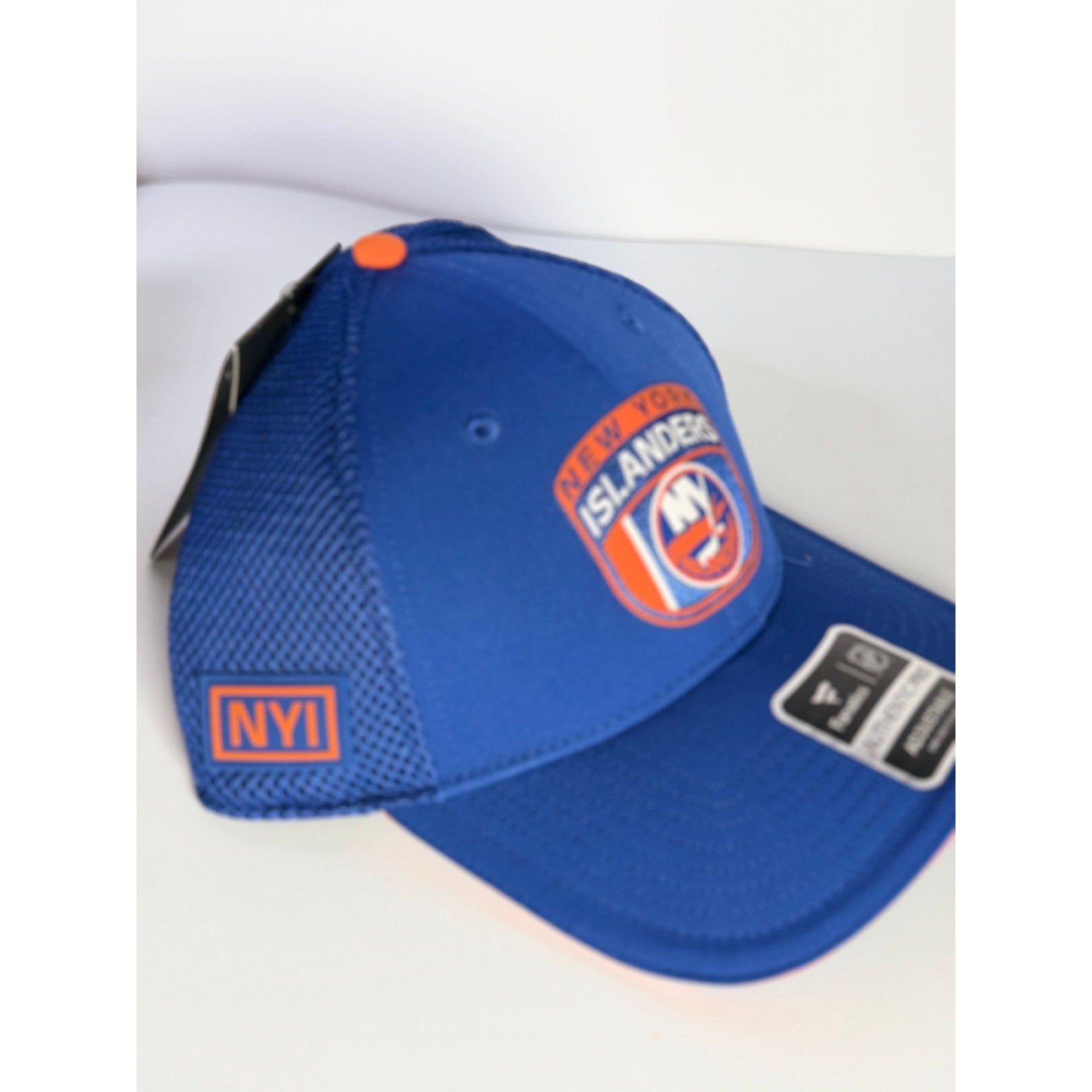 Fanatics New York Islanders Authentic Pro Adjustable Mesh Hat – Blue – NWT