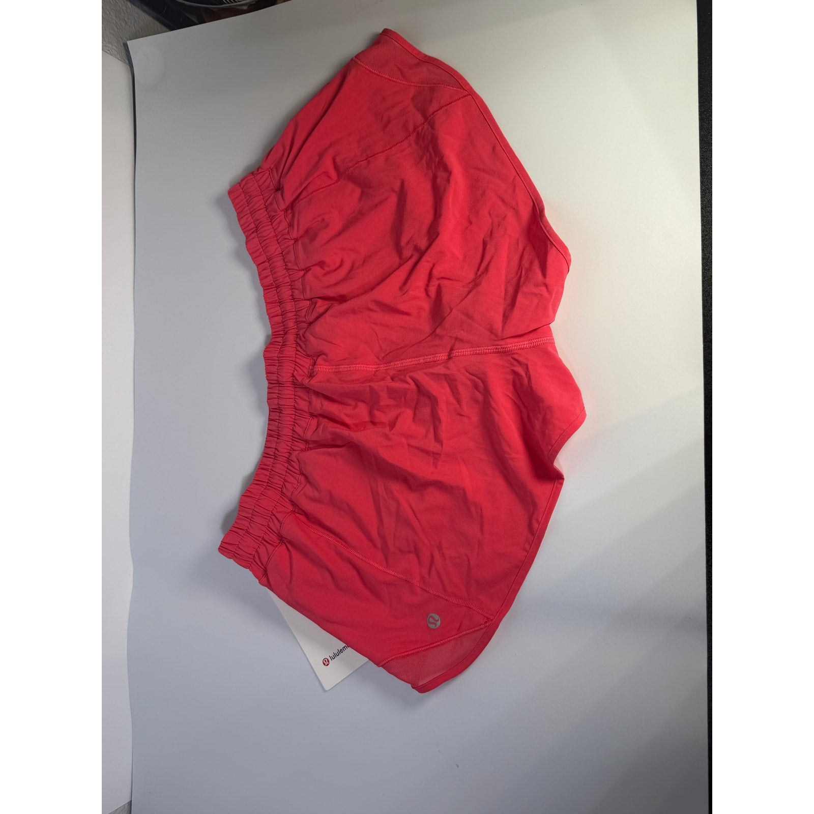 Lululemon Hotty Hot Low Rise Lined Shorts 2.5" Glaze Pink Women's Size 14 NWT