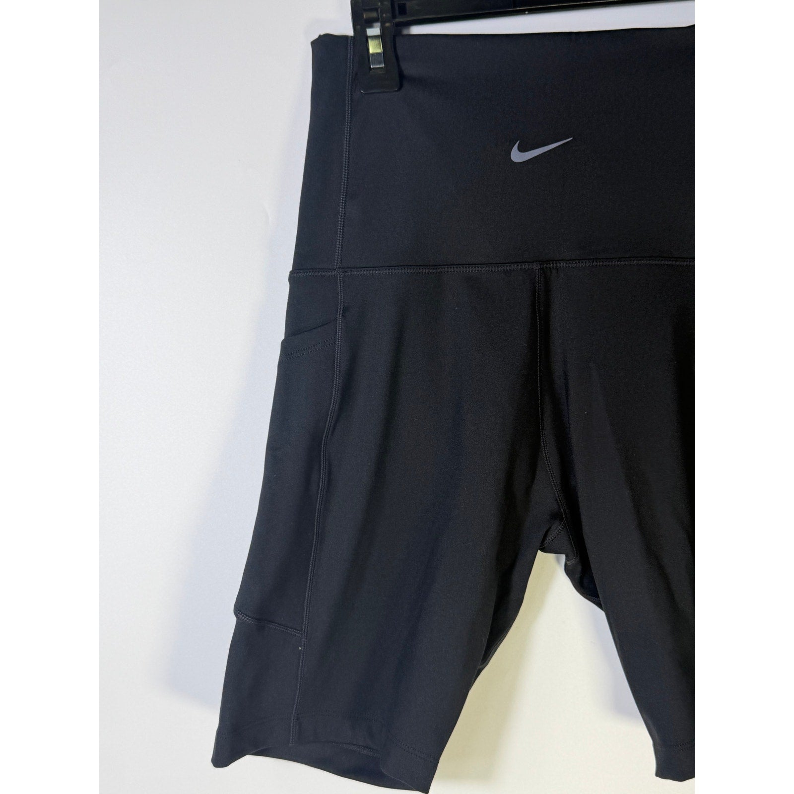 Nike One High-Waisted Training Bike Shorts Women's Small Black New