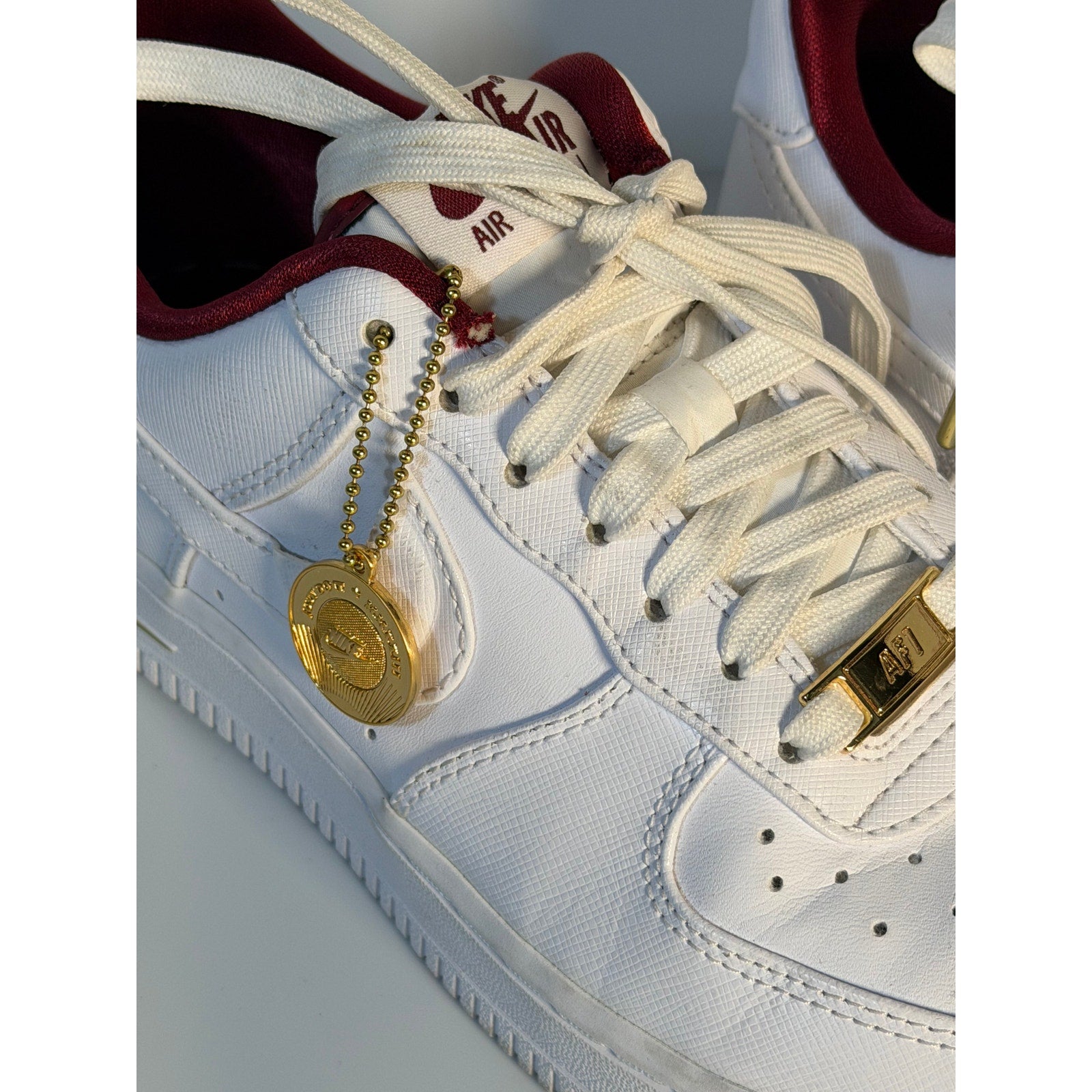 Nike Air Force 1 '07 LV8 White Team Red Men's Sneakers Size 7 New DV7584-100