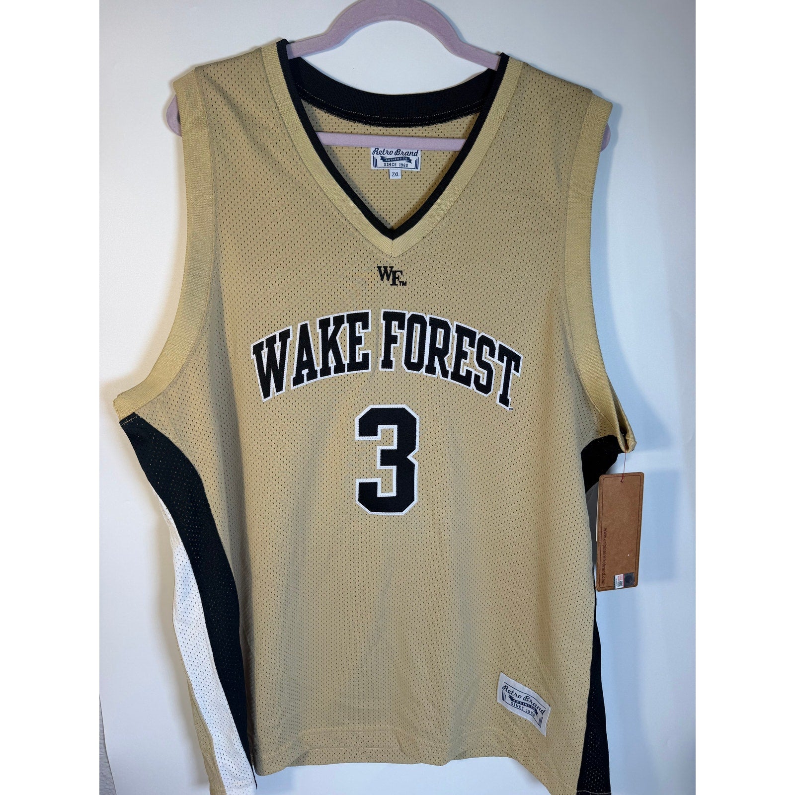 Retro Brand Wake Forest #3 Basketball Jersey Vegas Gold Men's 2XL NWT